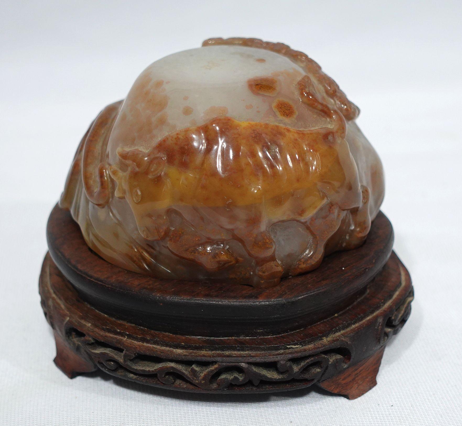 20th Century Antique Large Chinese Carved Agate Animal Group #1 For Sale
