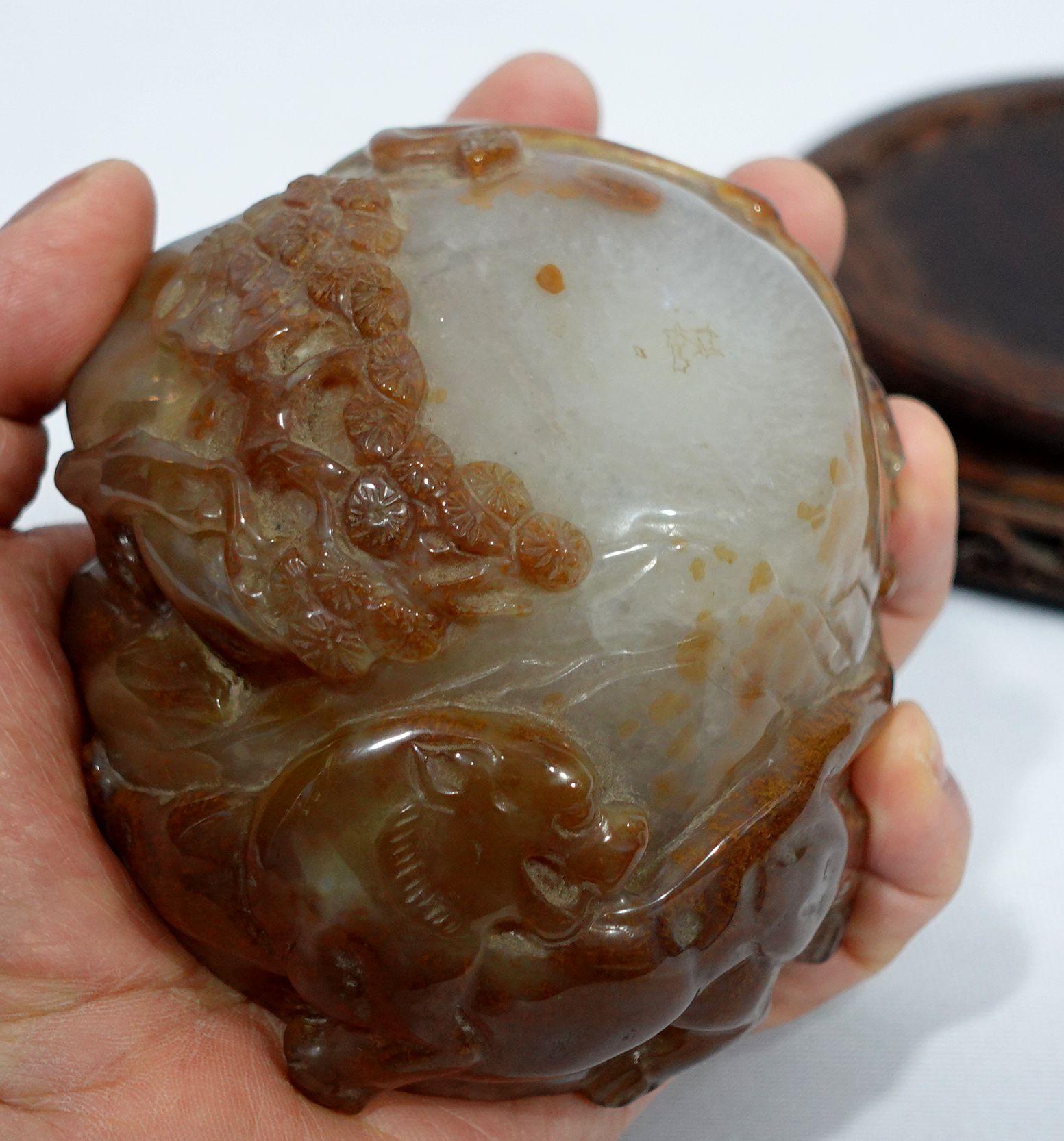 Antique Large Chinese Carved Agate Animal Group #1, 19th Century For Sale 5