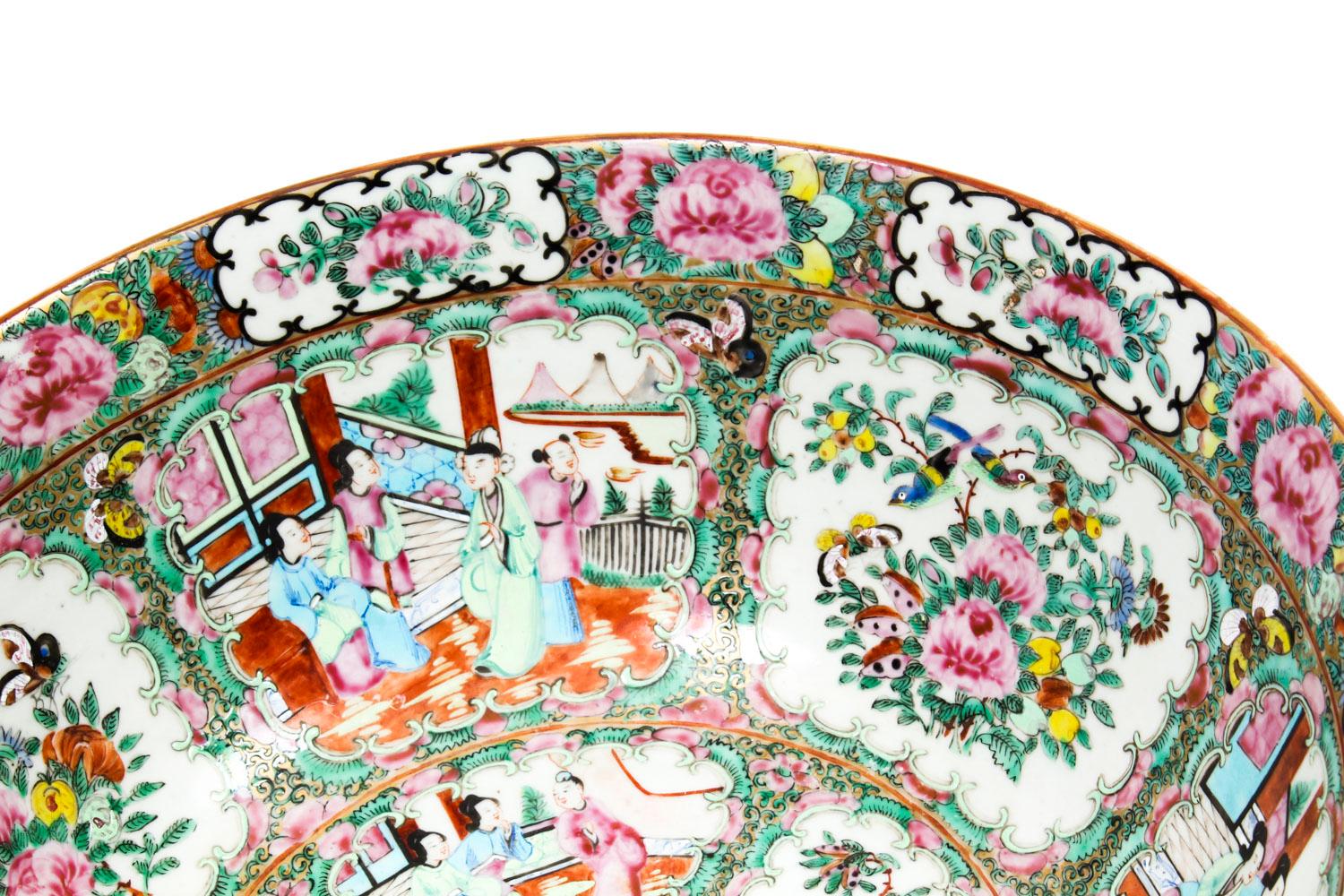Antike große chinesische Export Canton-Famille Rose Schale:: 19 8