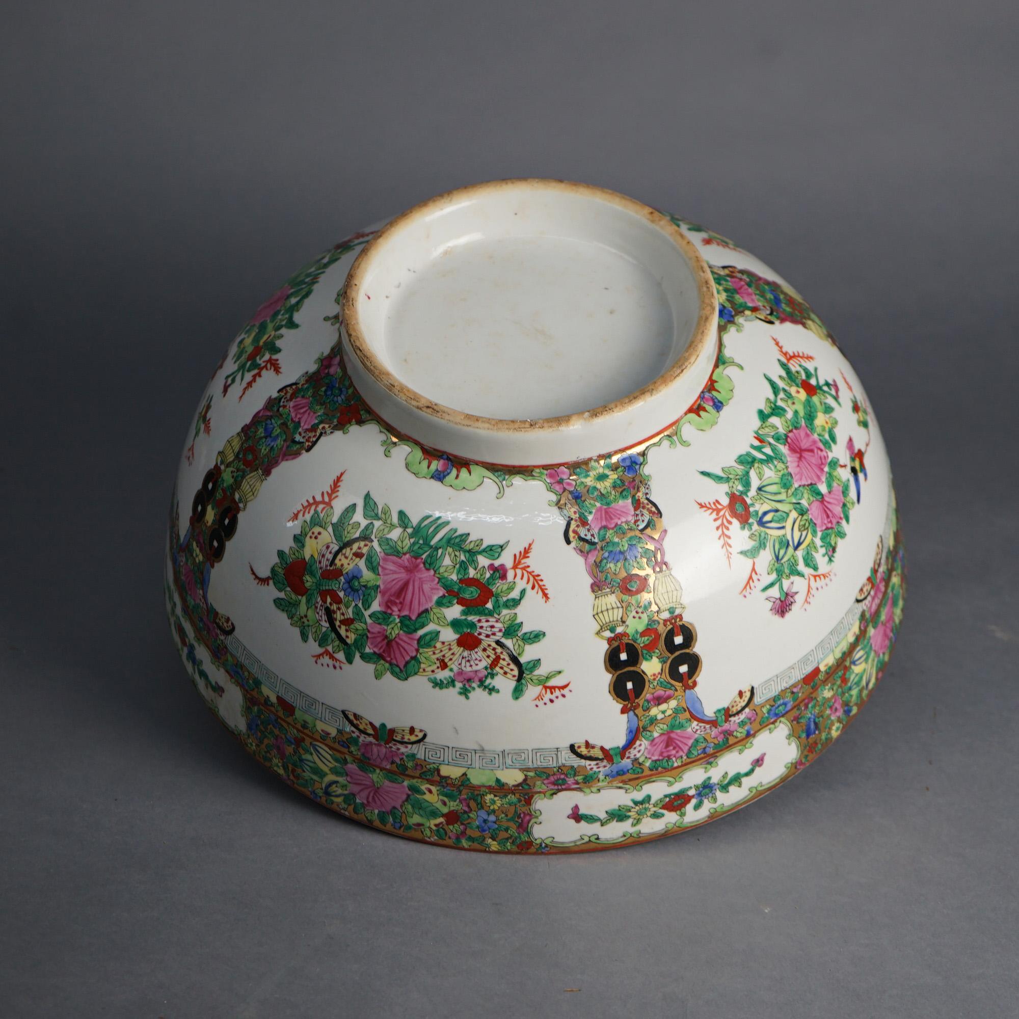 20th Century Antique Large Chinese Rose Medallion Porcelain Wash Bowl with Garden Scene 20thC For Sale