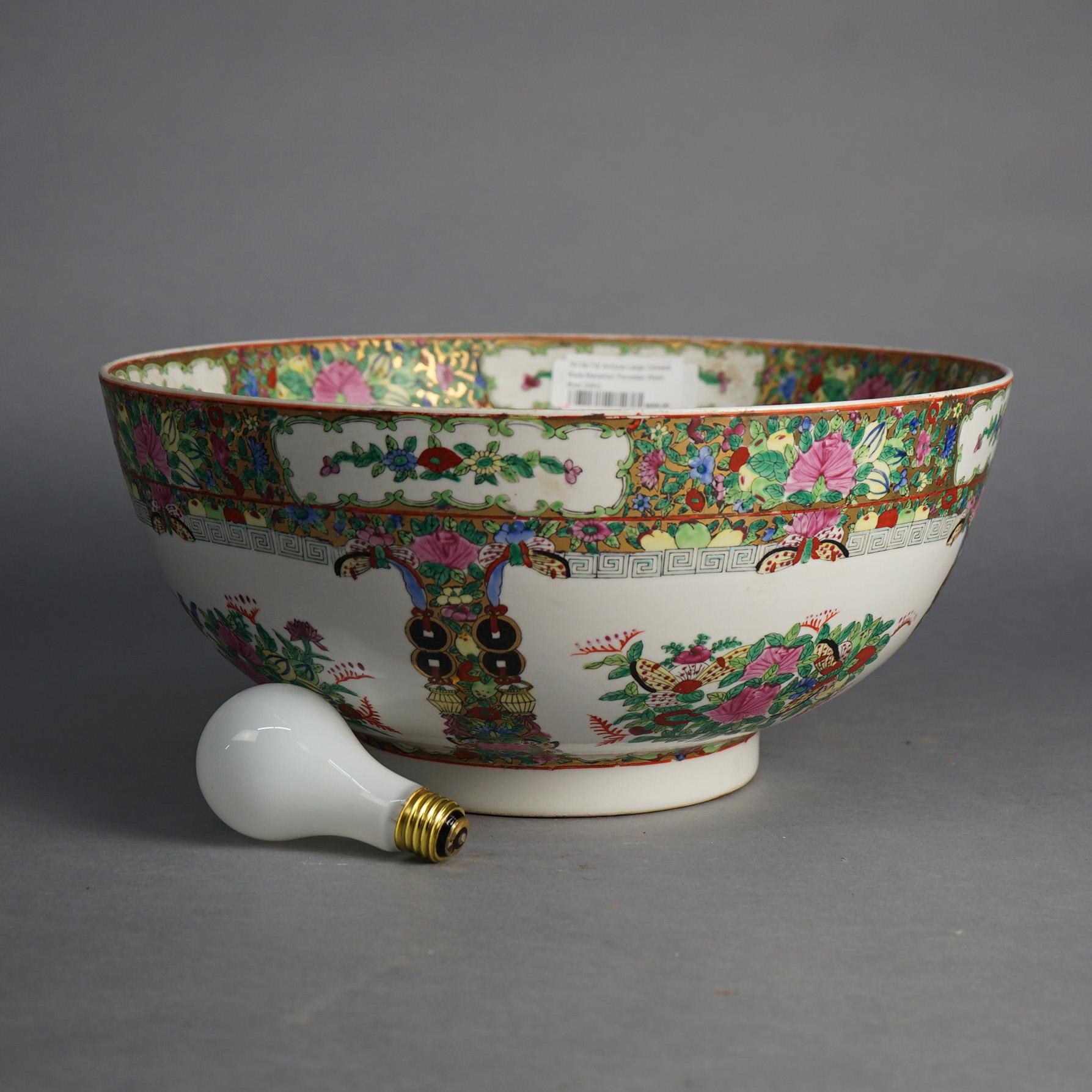 Antique Large Chinese Rose Medallion Porcelain Wash Bowl with Garden Scene 20thC For Sale 2