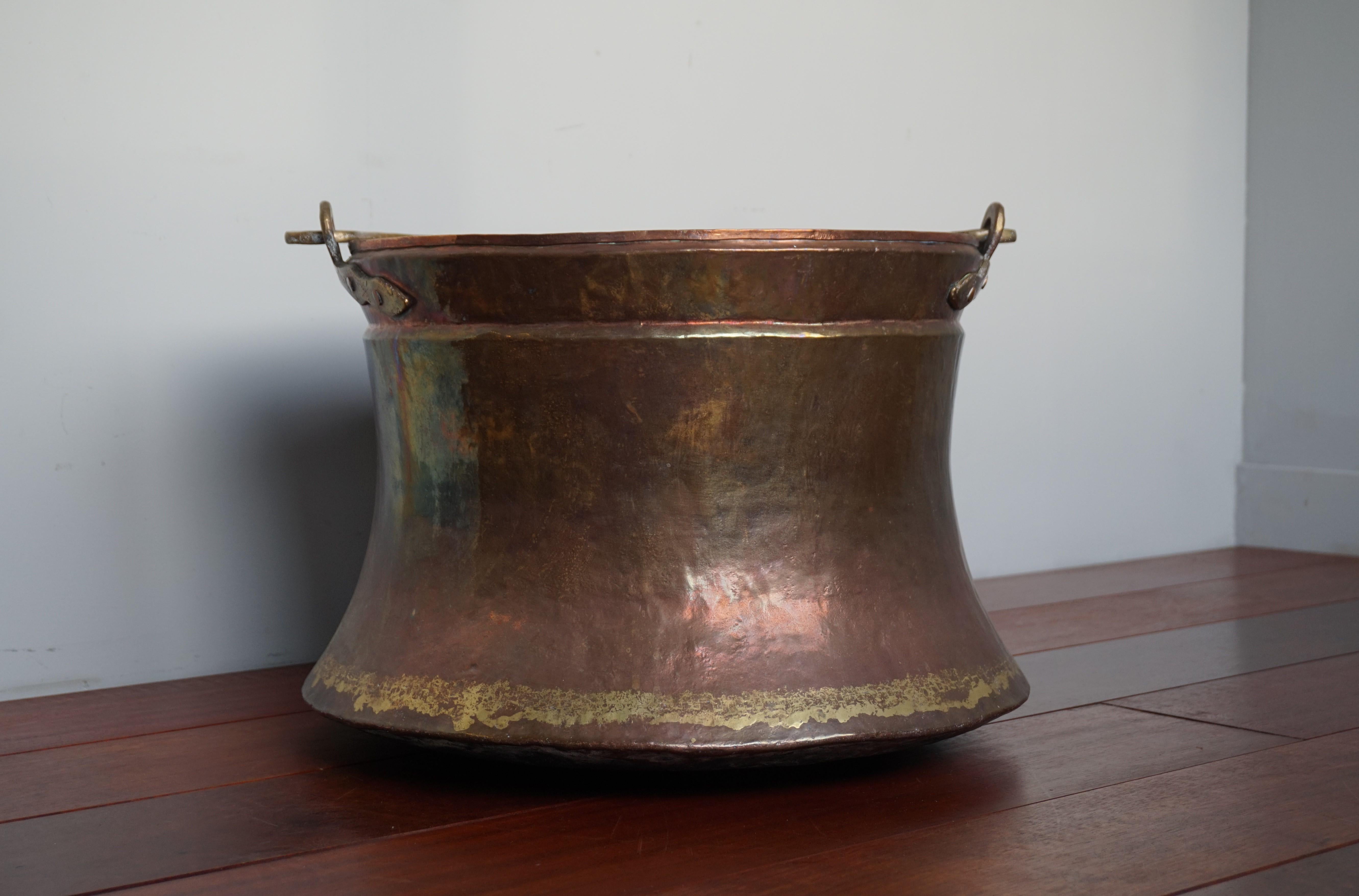 Antique, Large & Decorative Hand Hammered Copper & Cast Bronze Firewood Bucket 4