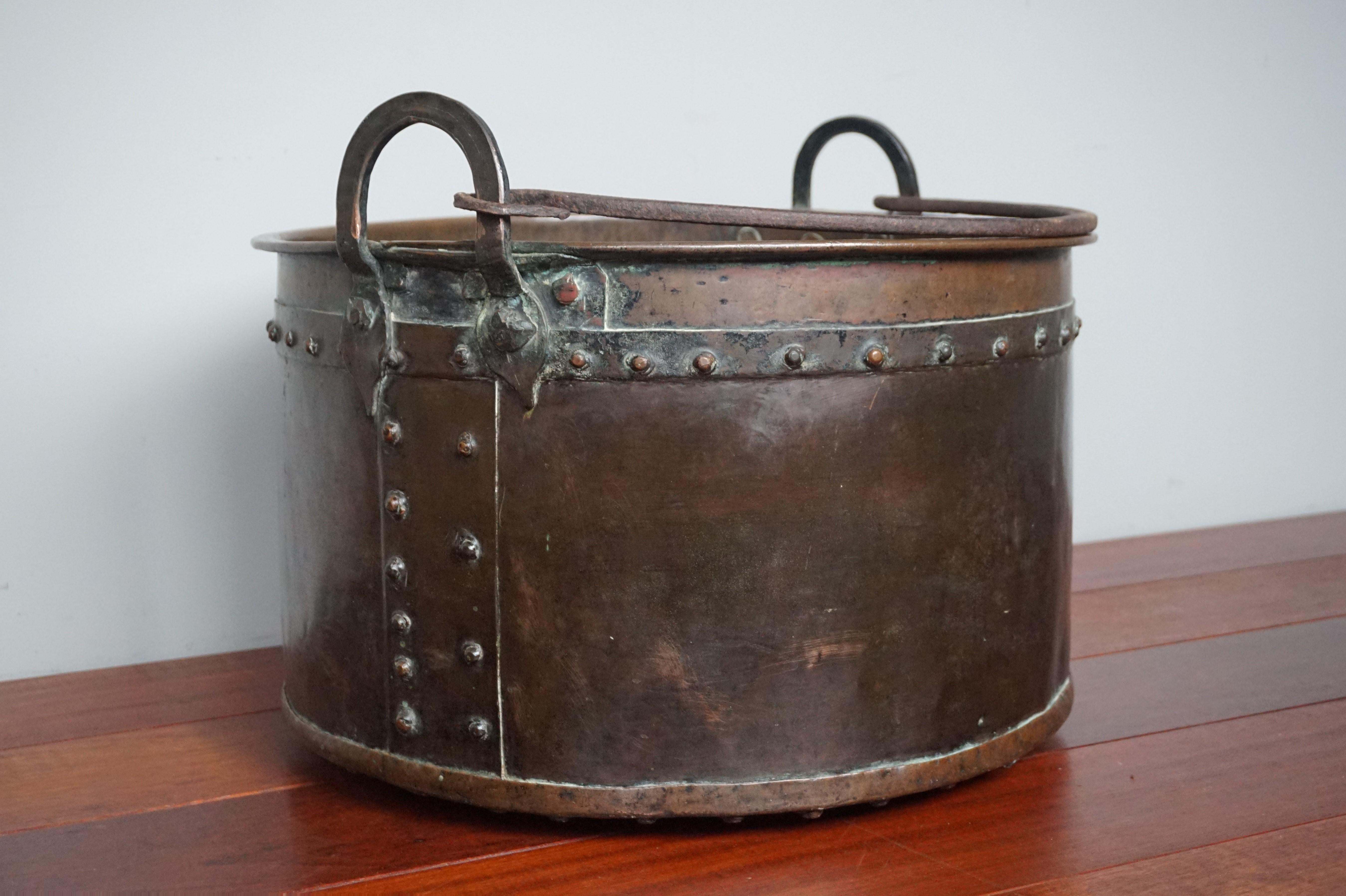 Antique, Large & Decorative Hand Hammered Copper and Forged Iron Firewood Bucket 11
