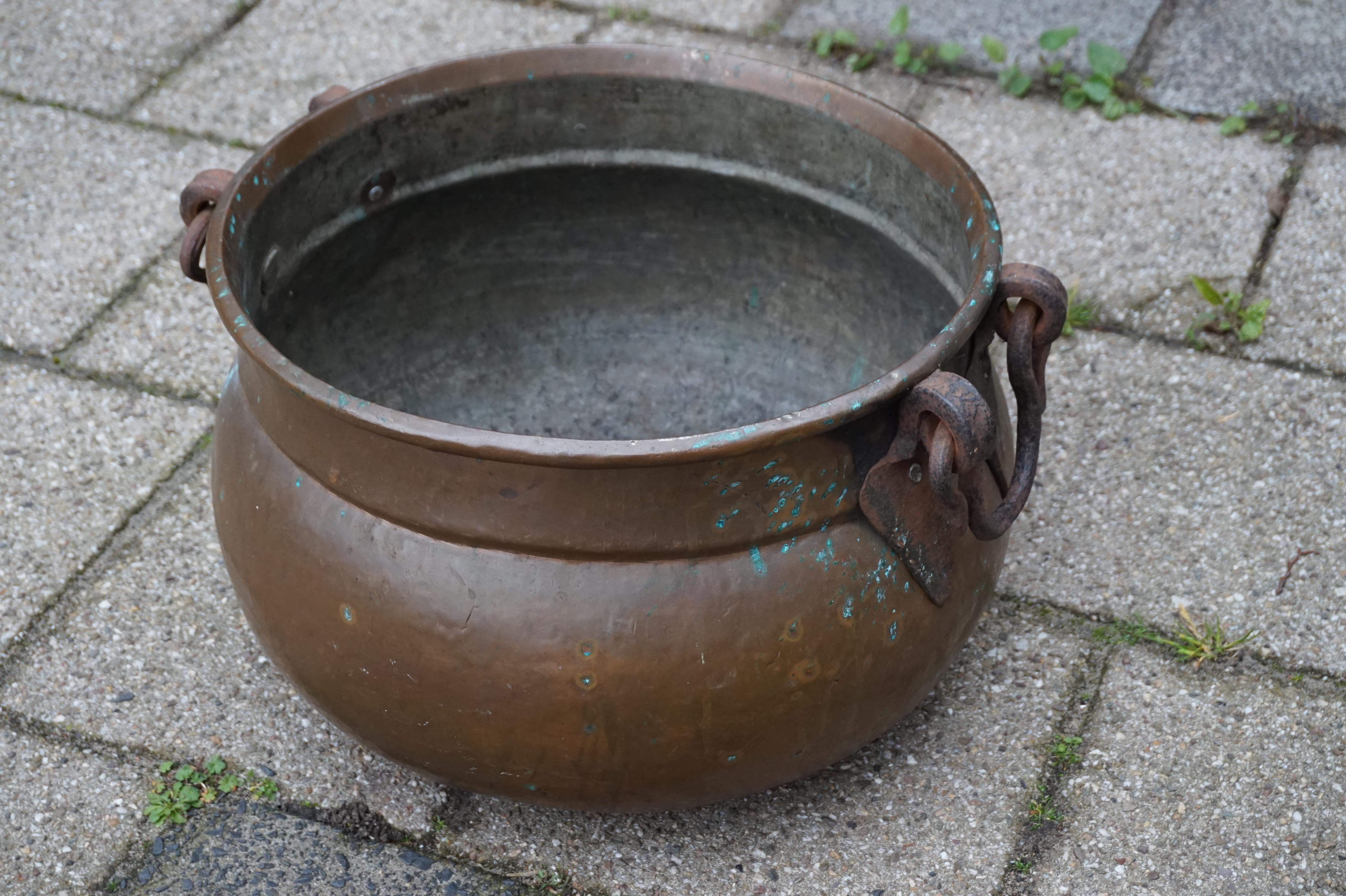 Antique, Large & Decorative Hand Hammered Copper & Wrought Iron Firewood Bucket 1