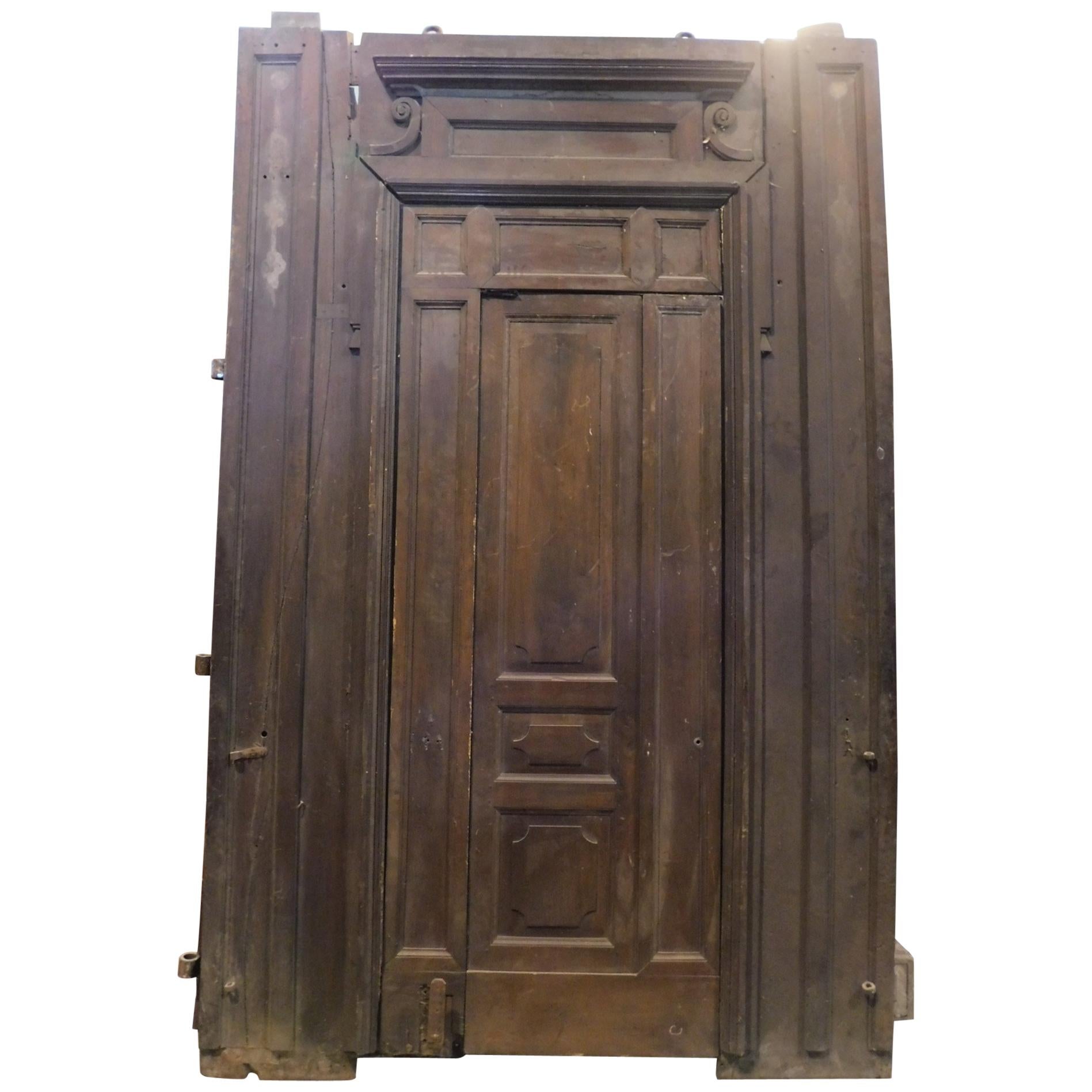 Antique Large Door in Brown Walnut Wood, Small Internal Door, 1800, Italy For Sale