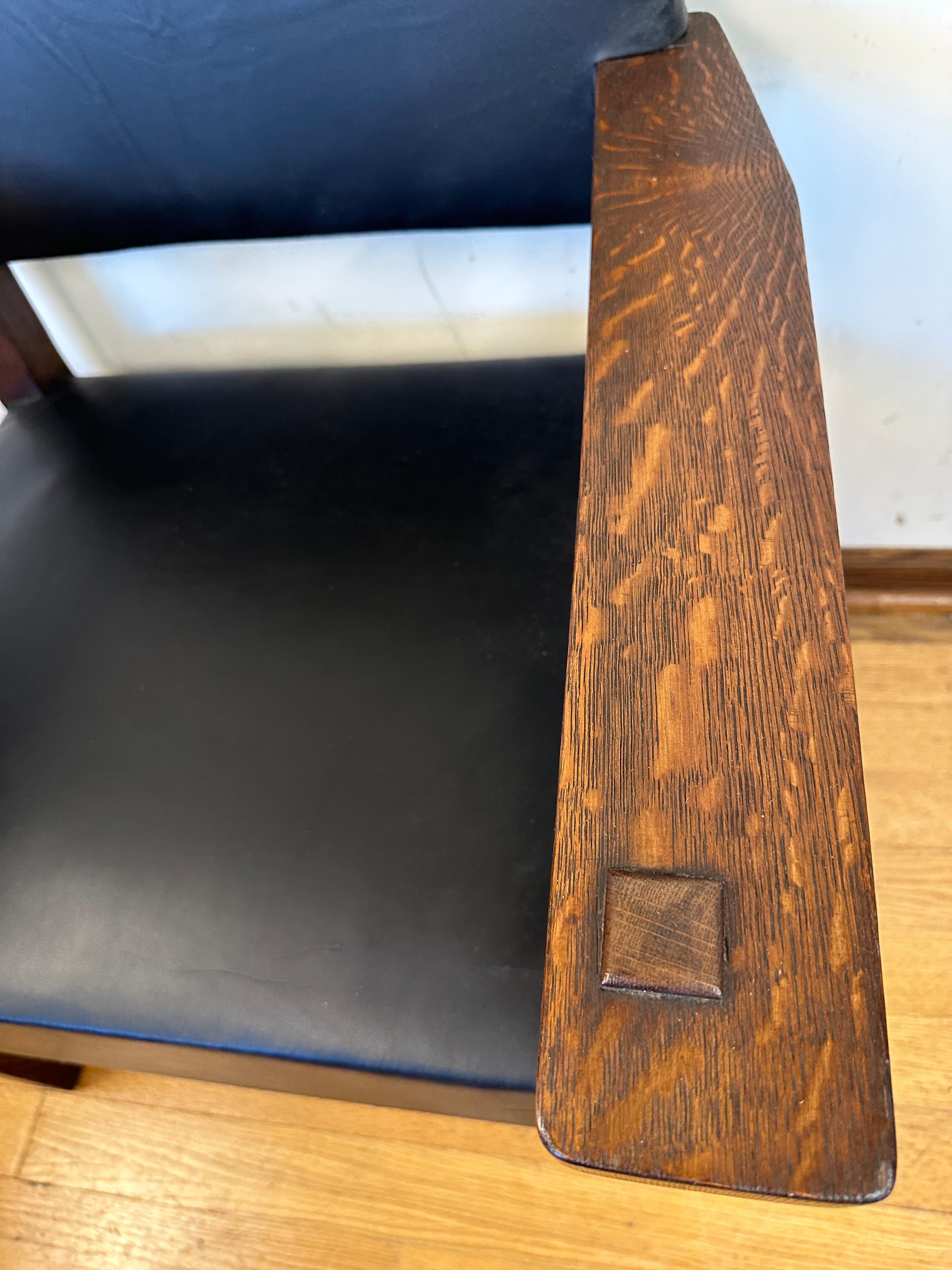 Ancienne chaise Stickley LG Early L&JG avec assise en cuir, modèle n°388    MUST SELL en vente 3