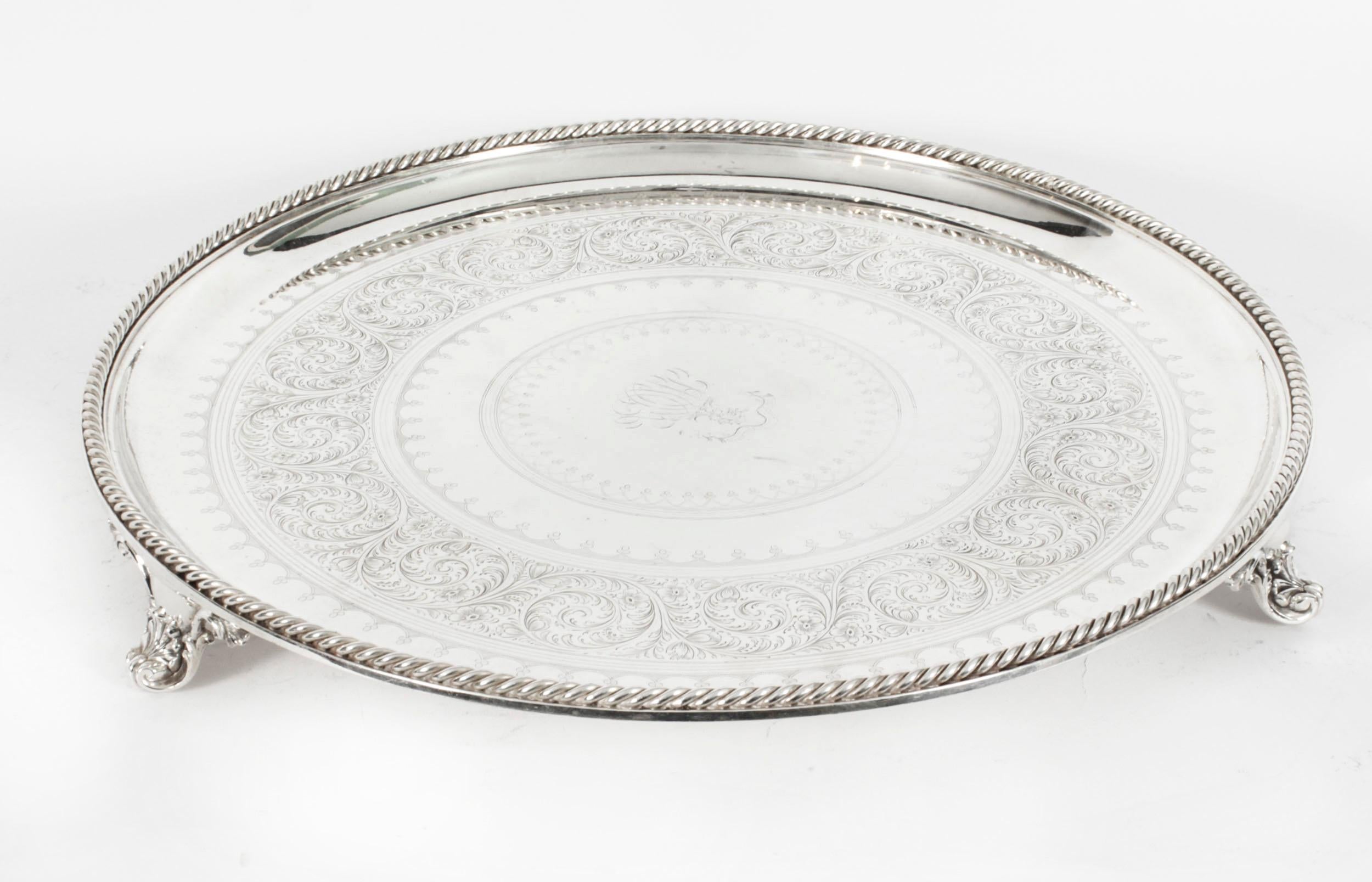 Antico grande salver inglese vittoriano placcato in argento del XIX secolo in vendita 7