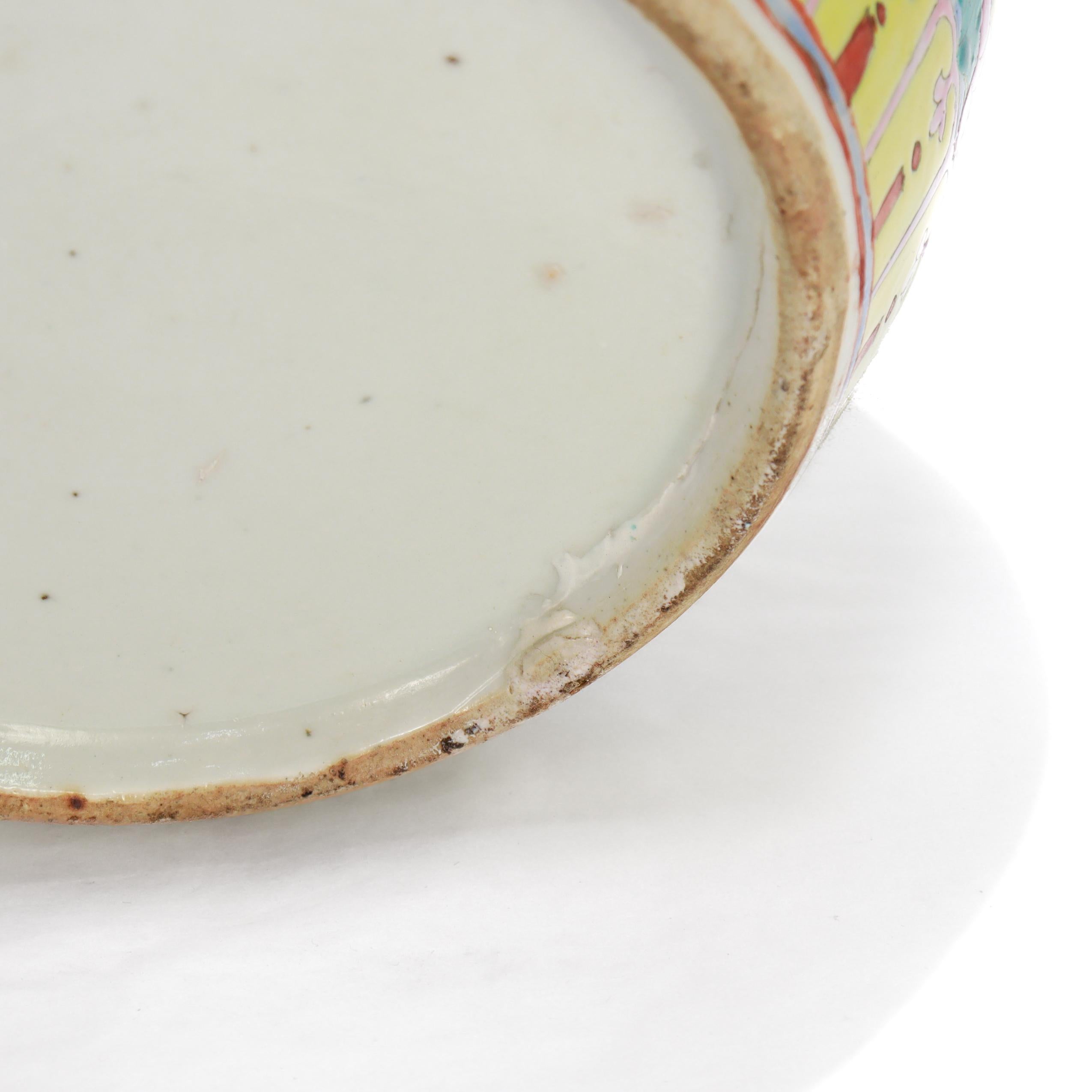 Antique Large Famille Rose Chinese Porcelain Ginger Jar / Bojan with Lid en vente 14
