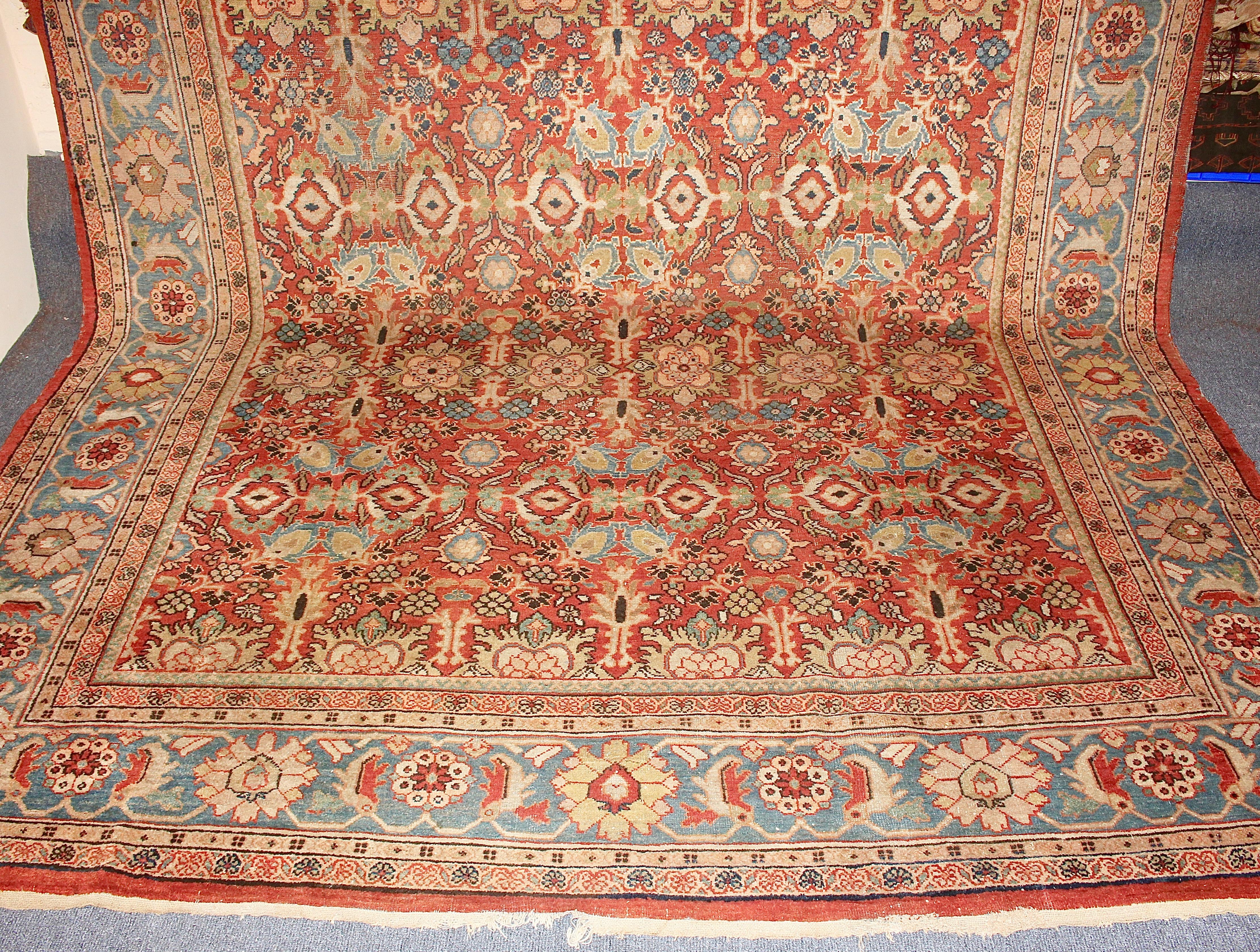 Antiker großer, feiner Orientteppich, Teppich, handgeknüpft (Handgeknüpft) im Angebot