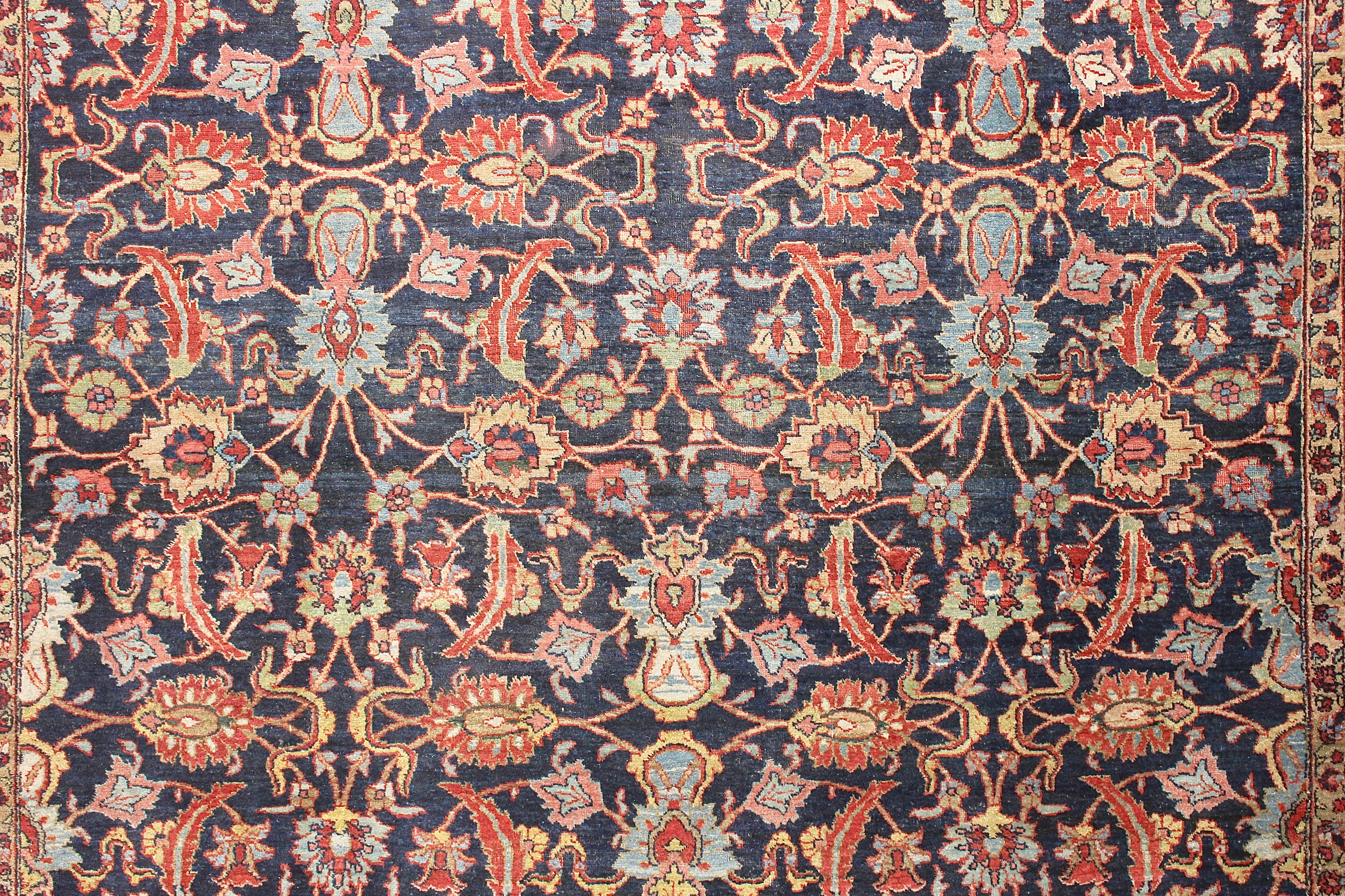 Antiker großer, feiner Orientteppich, Teppich, handgeknüpft im Zustand „Relativ gut“ im Angebot in Berlin, DE