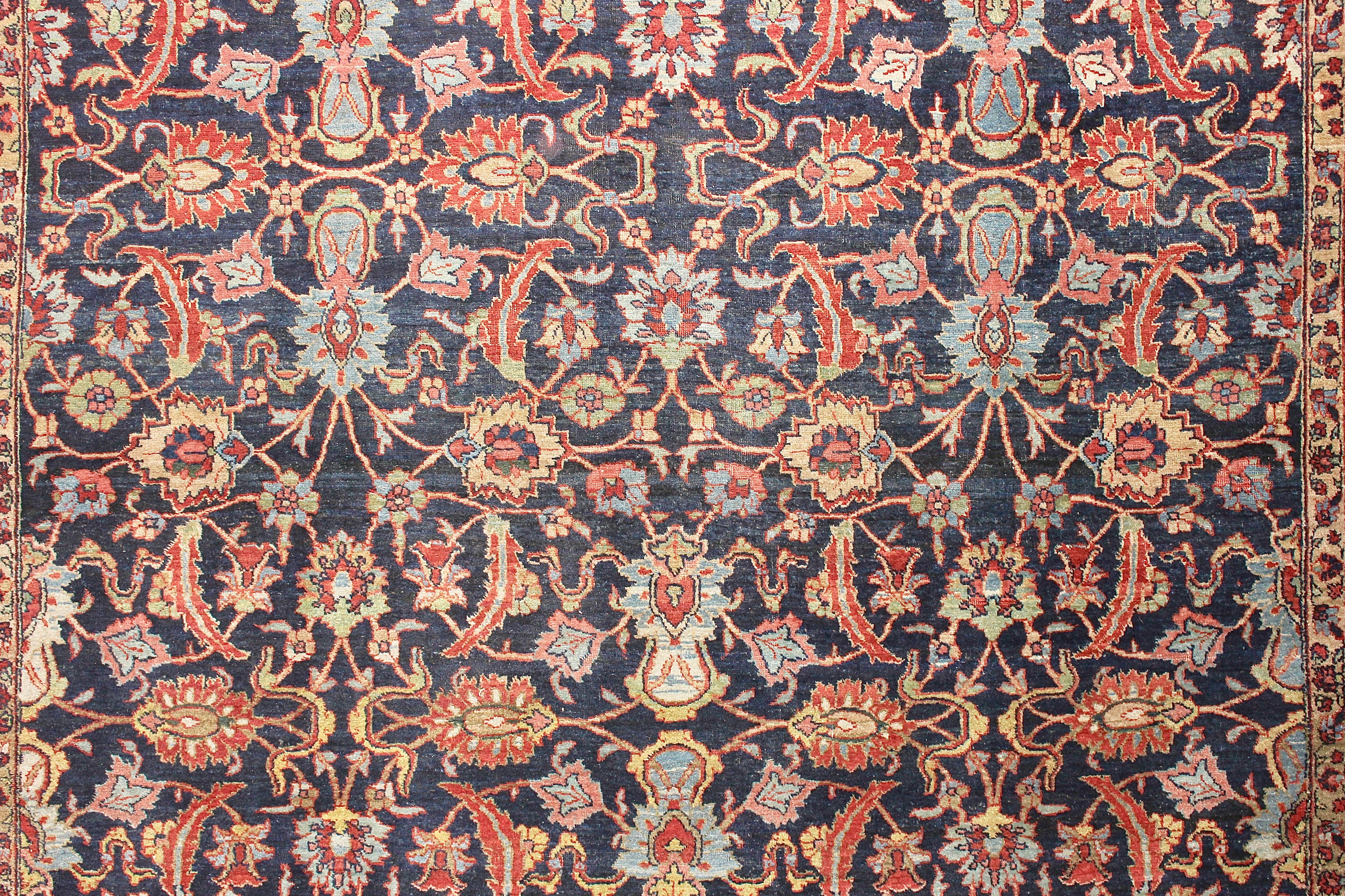 Grand tapis d'Orient ancien, tapis fin, noué à la main État moyen - En vente à Berlin, DE