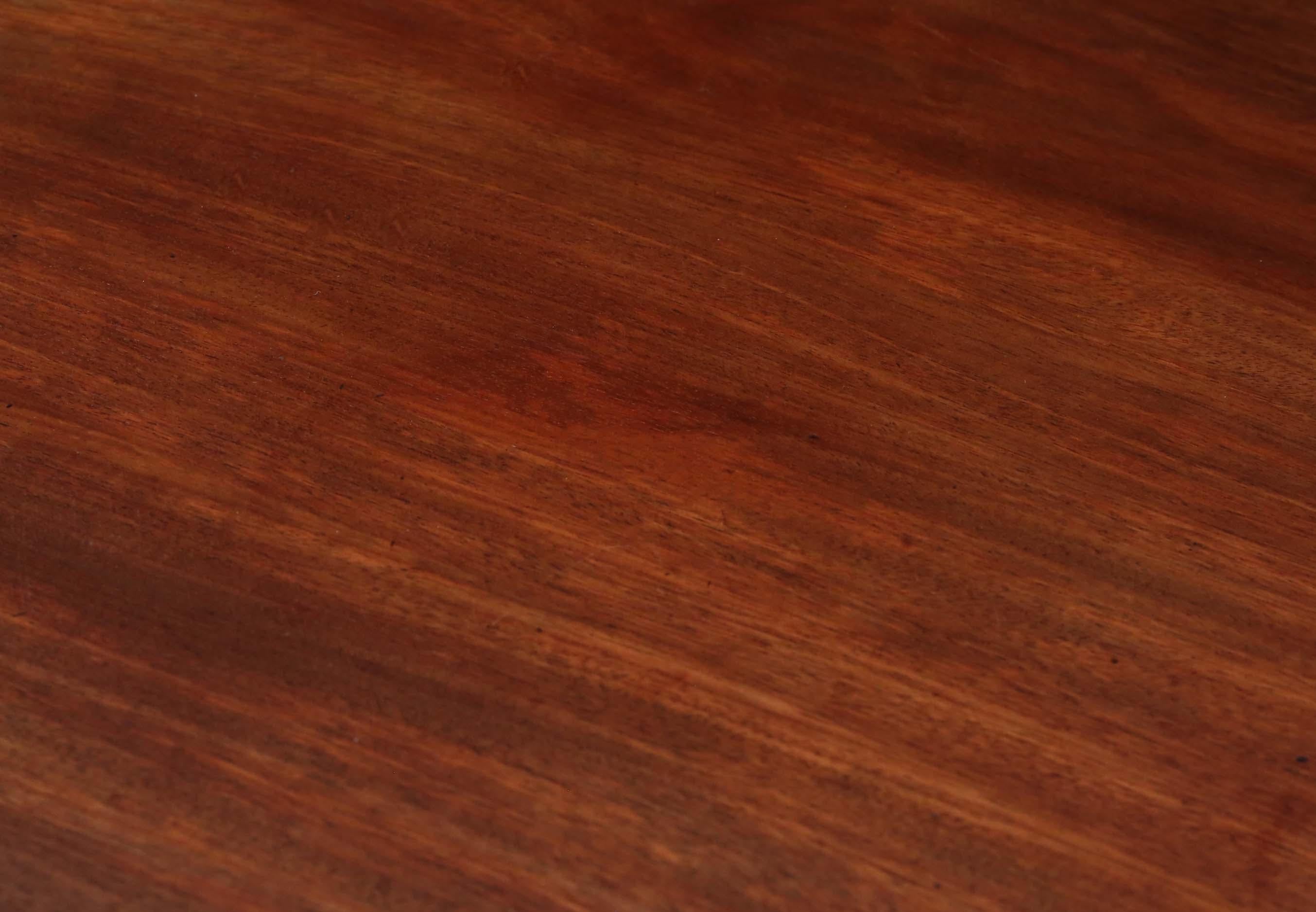 Wood Antique Large Fine Quality Mahogany Twin Pedestal Dining Table, 19th Century
