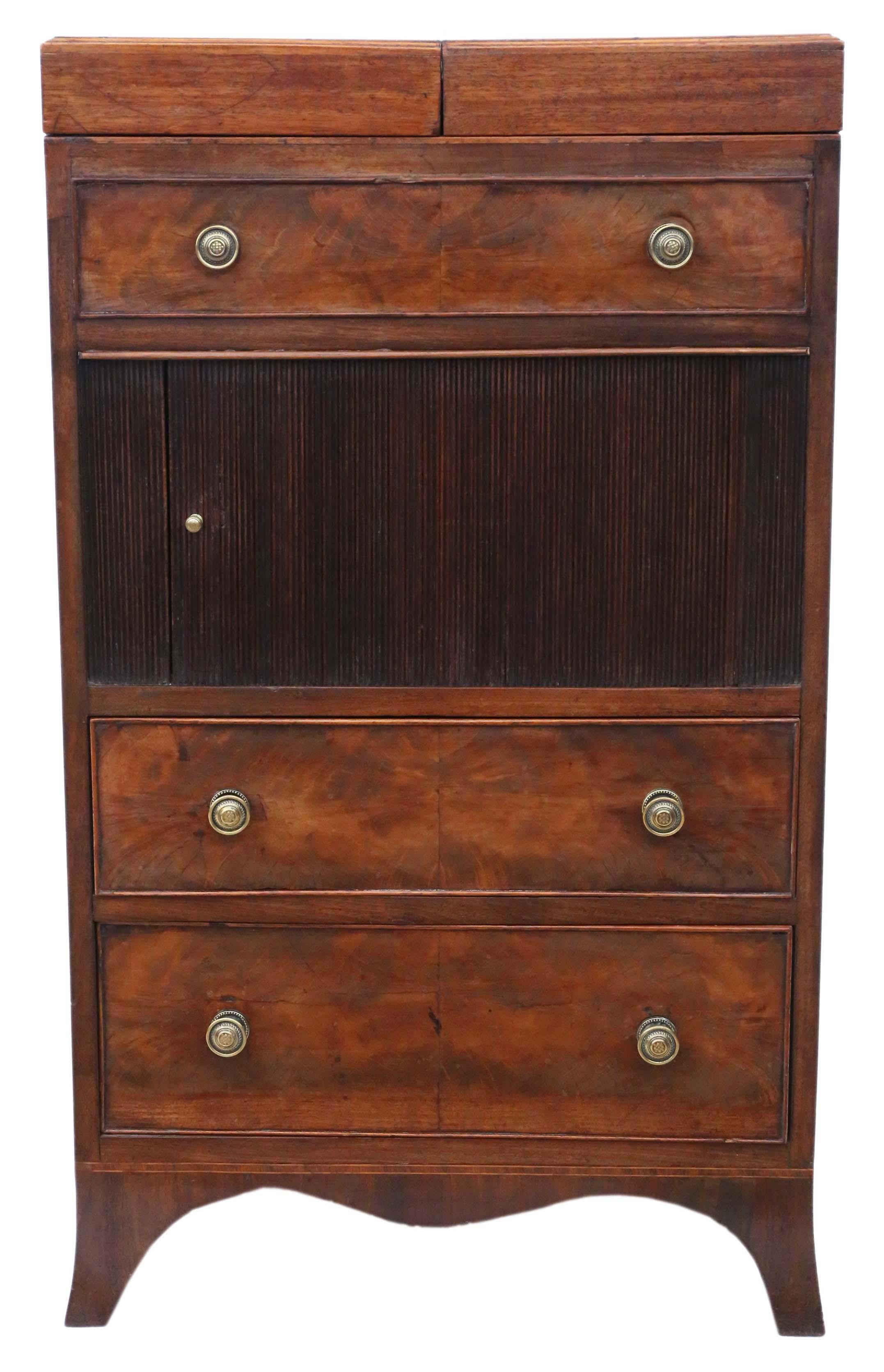 Antique quality large mahogany washstand bedside table circa 1810 Georgian. Lovely tambour front.

Great rare item, which is solid with no loose joints. The oak lined drawers slide freely.

Lovely age, colour and patina.

Measures: 49cm wide