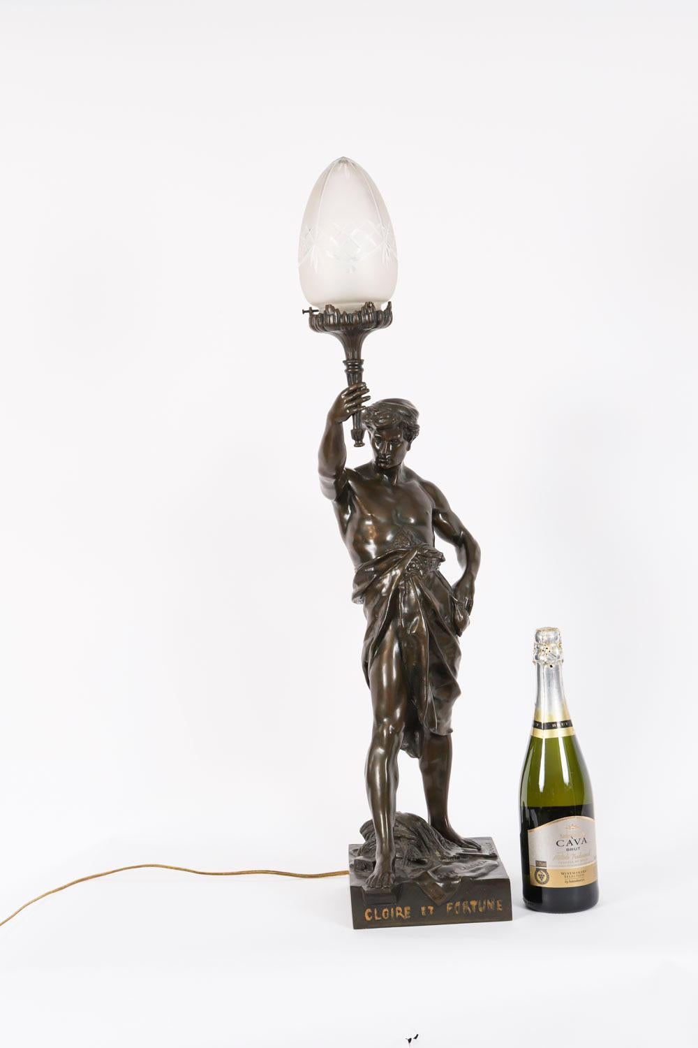 Antique French Large Bronze Lamp of 'Gloire Et Fortune' XIX secolo in vendita 13