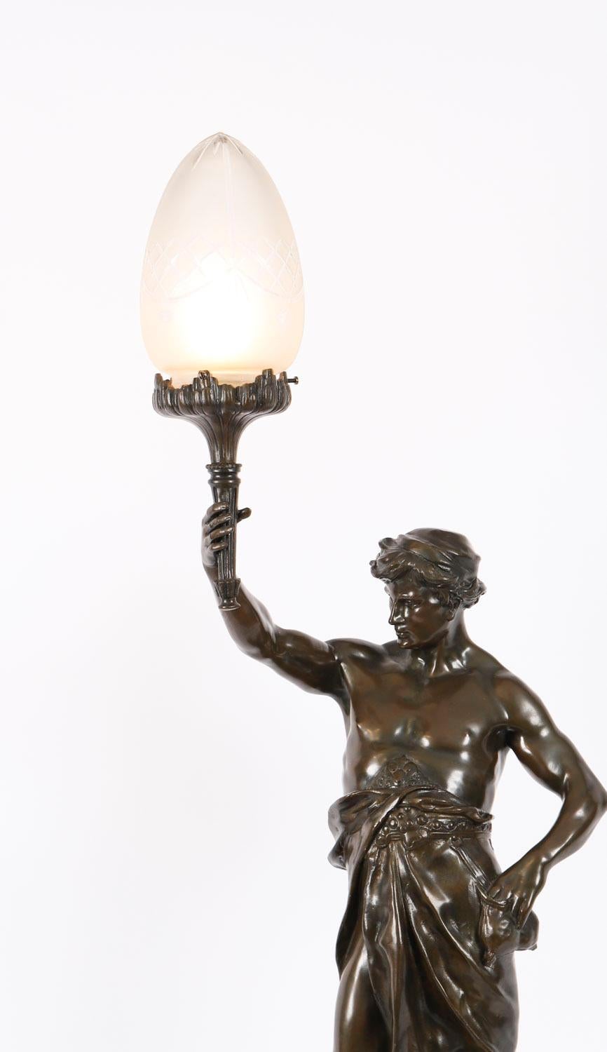 Francese Antique French Large Bronze Lamp of 'Gloire Et Fortune' XIX secolo in vendita