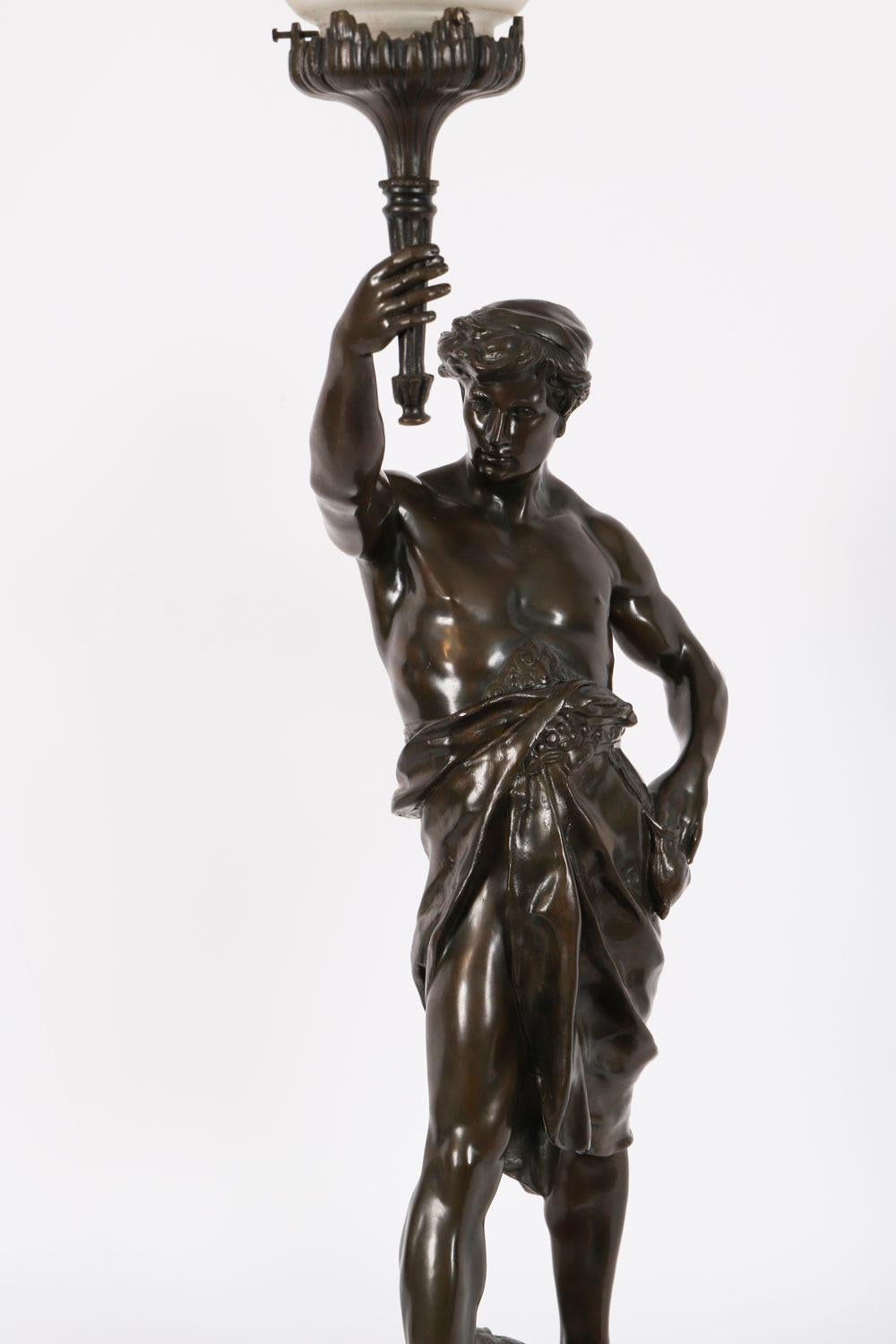 Bronzo Antique French Large Bronze Lamp of 'Gloire Et Fortune' XIX secolo in vendita