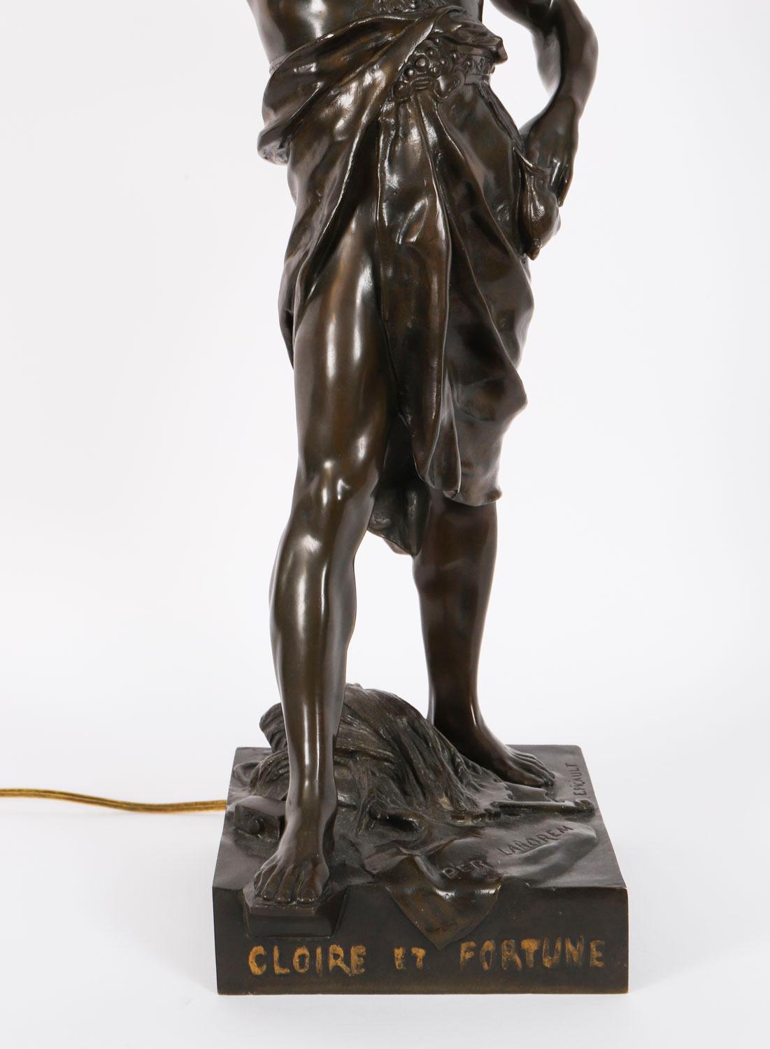 Antique French Large Bronze Lamp of 'Gloire Et Fortune' XIX secolo in vendita 2