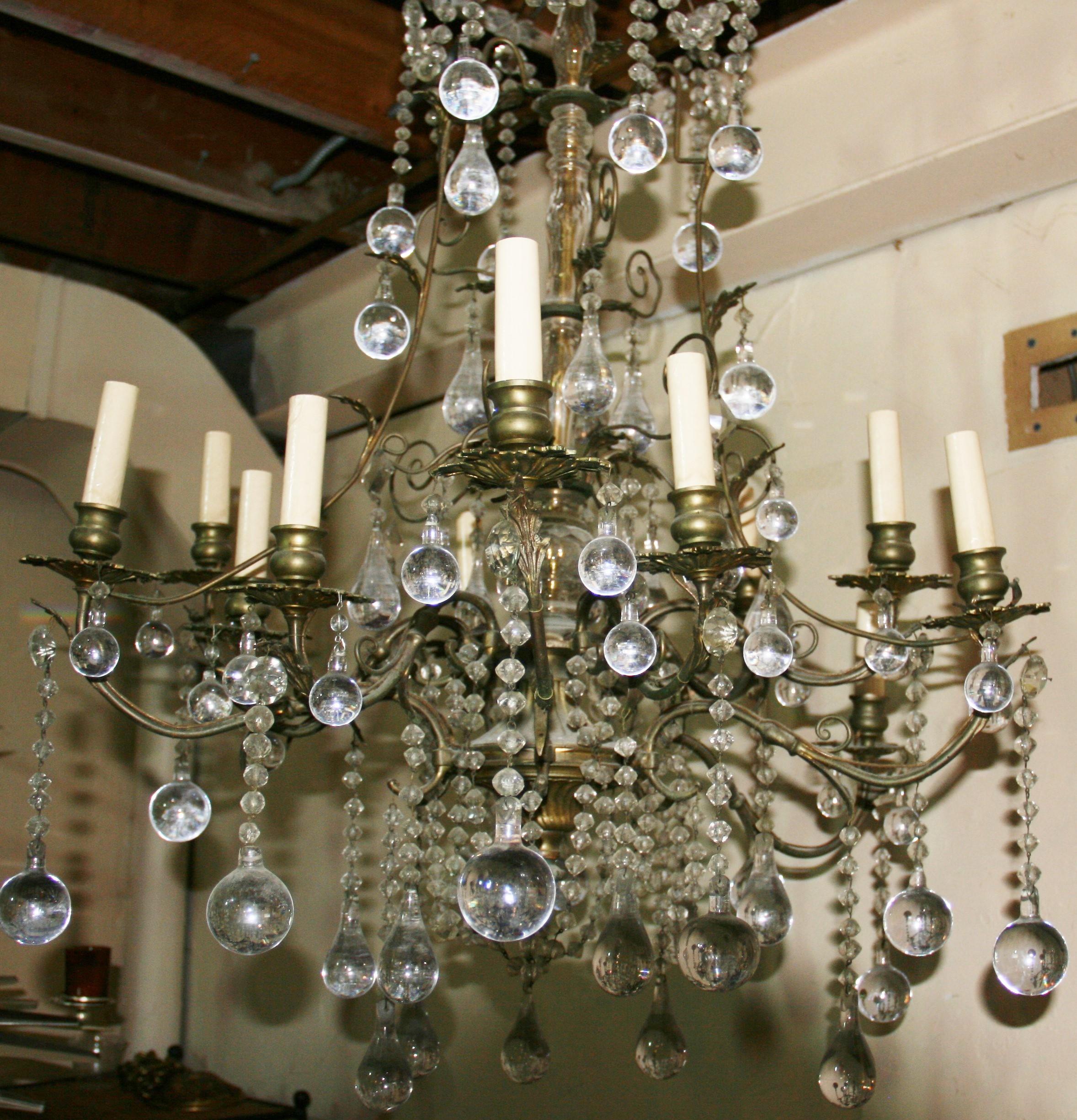 Antique French Crystal and Brass Ten Light, grand luminaire en cristal et laiton  Lustre en vente 5