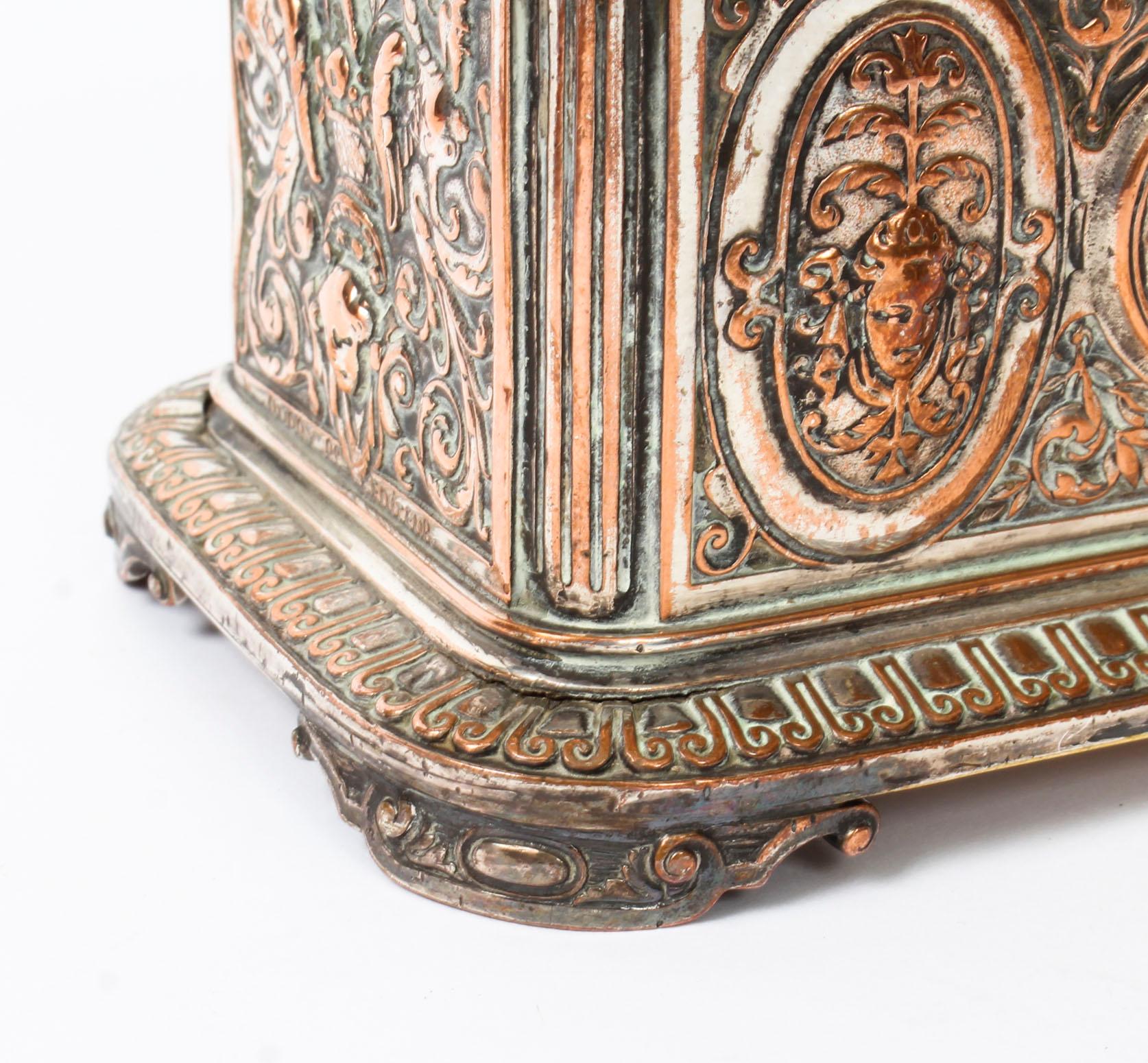 Antique French Gilt and Copper Casket 19th Century In Good Condition In London, GB