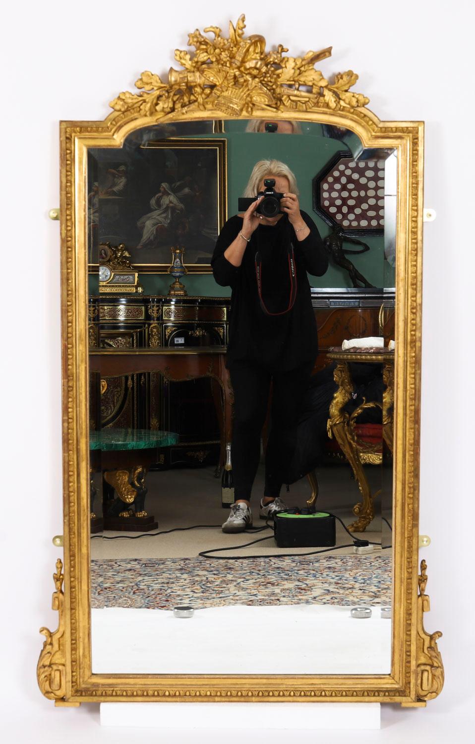 Antique Grand miroir d'embarcadère en bois doré de style Louis XVI français 19ème siècle en vente 2