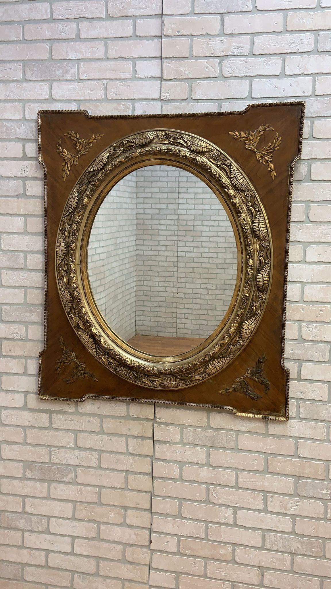 Antique Large French Napoleon III Caved Gold Gilded Wood Medallion Wall Mirror For Sale 4