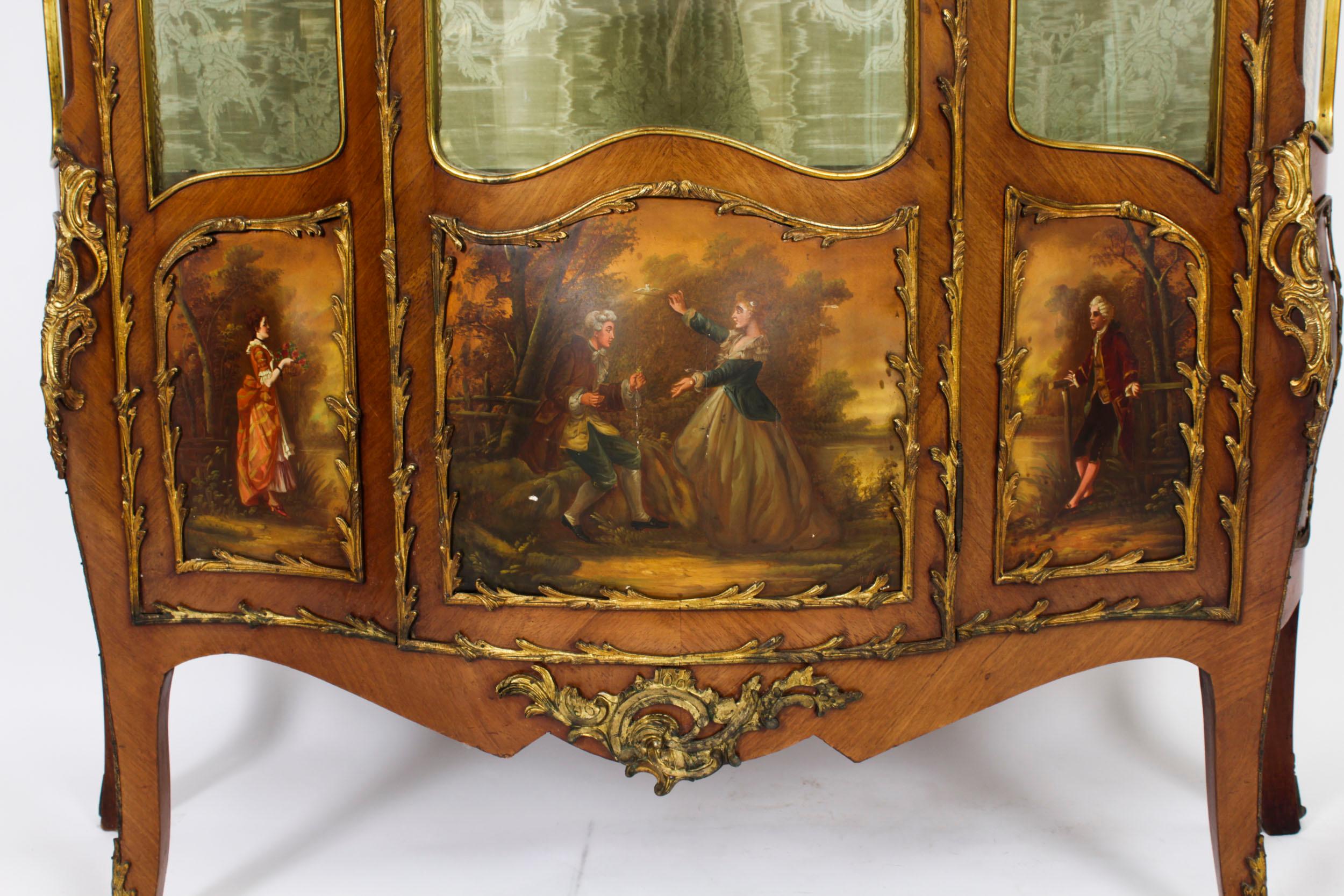 Antique Large French Vernis Martin Display Cabinet C1880 19th Century  For Sale 1