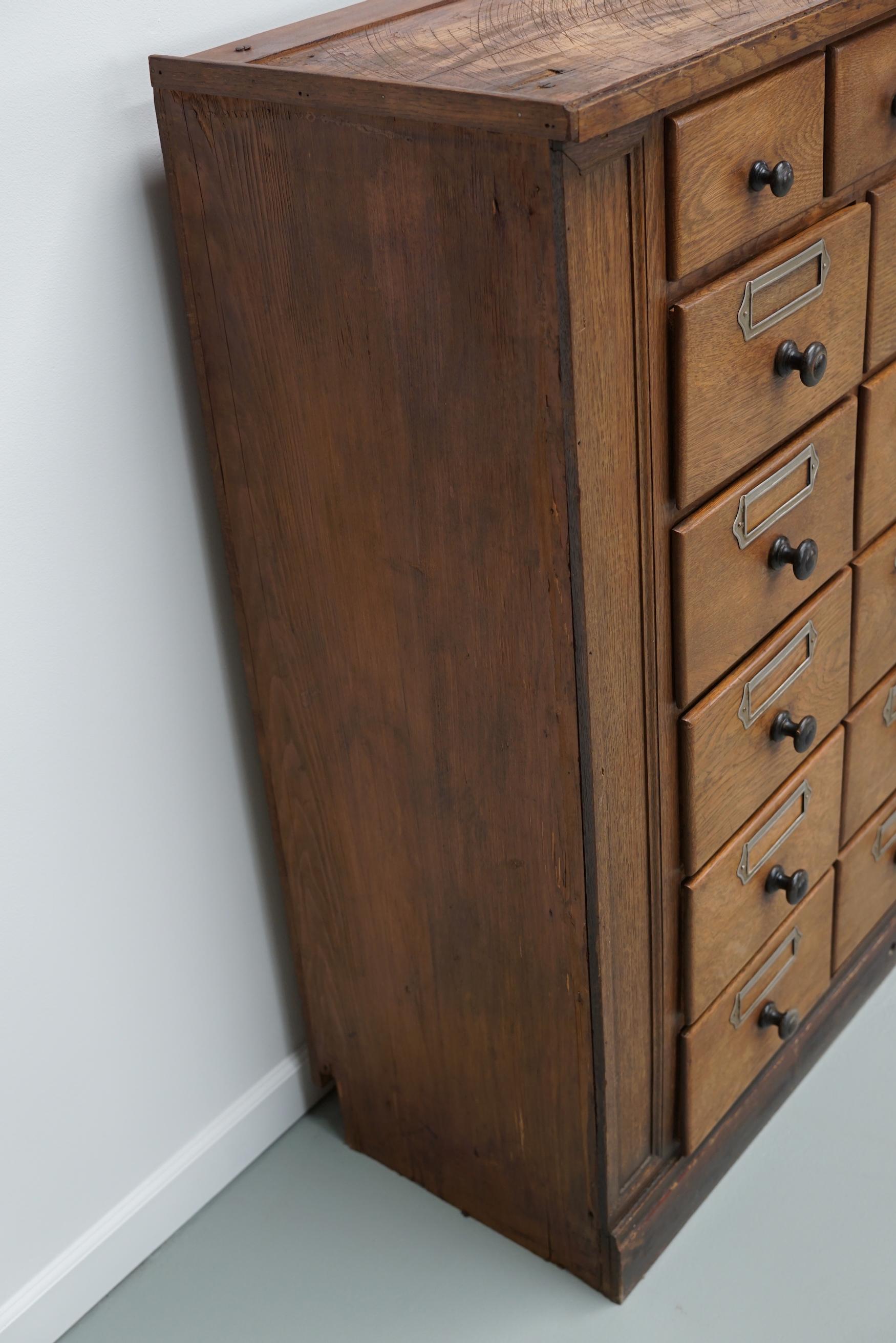 Antico grande gabinetto da farmacia tedesco in Oak, 1920/1930 in vendita 3