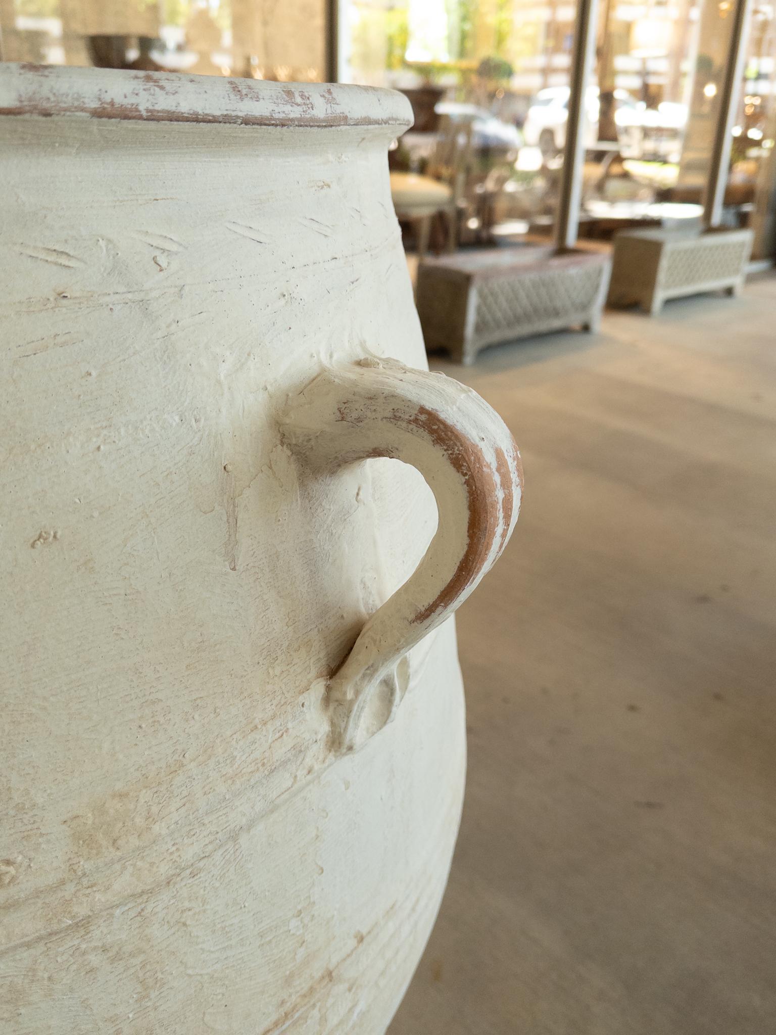 Gran maceta griega antigua de terracota Terracota en venta
