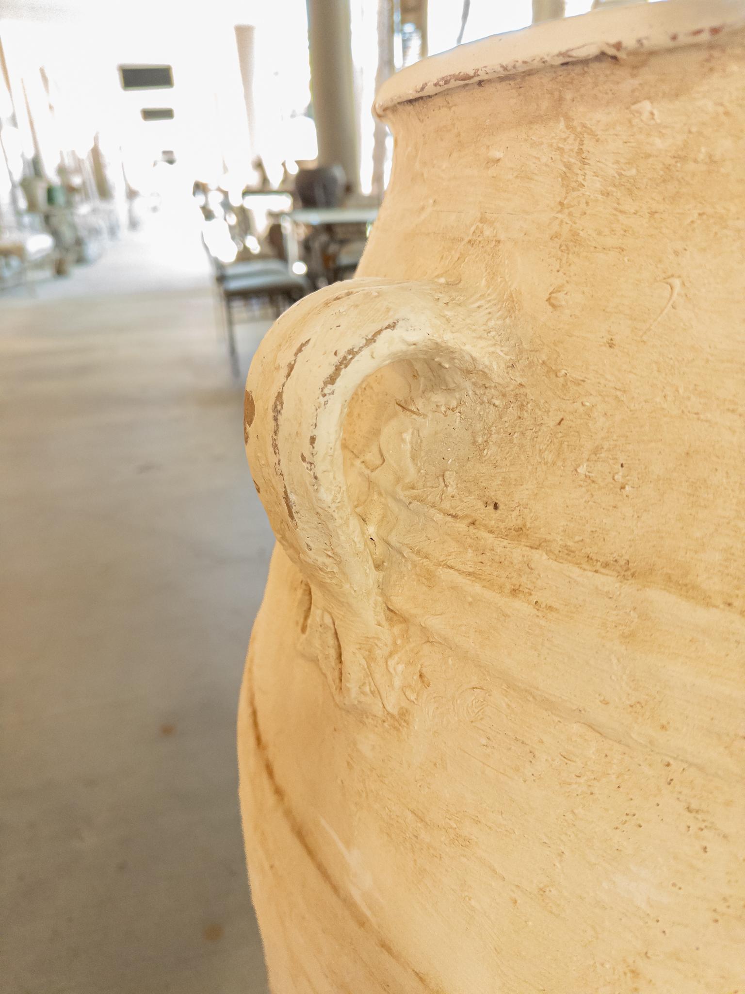 Grand pot grec antique en terre cuite 2