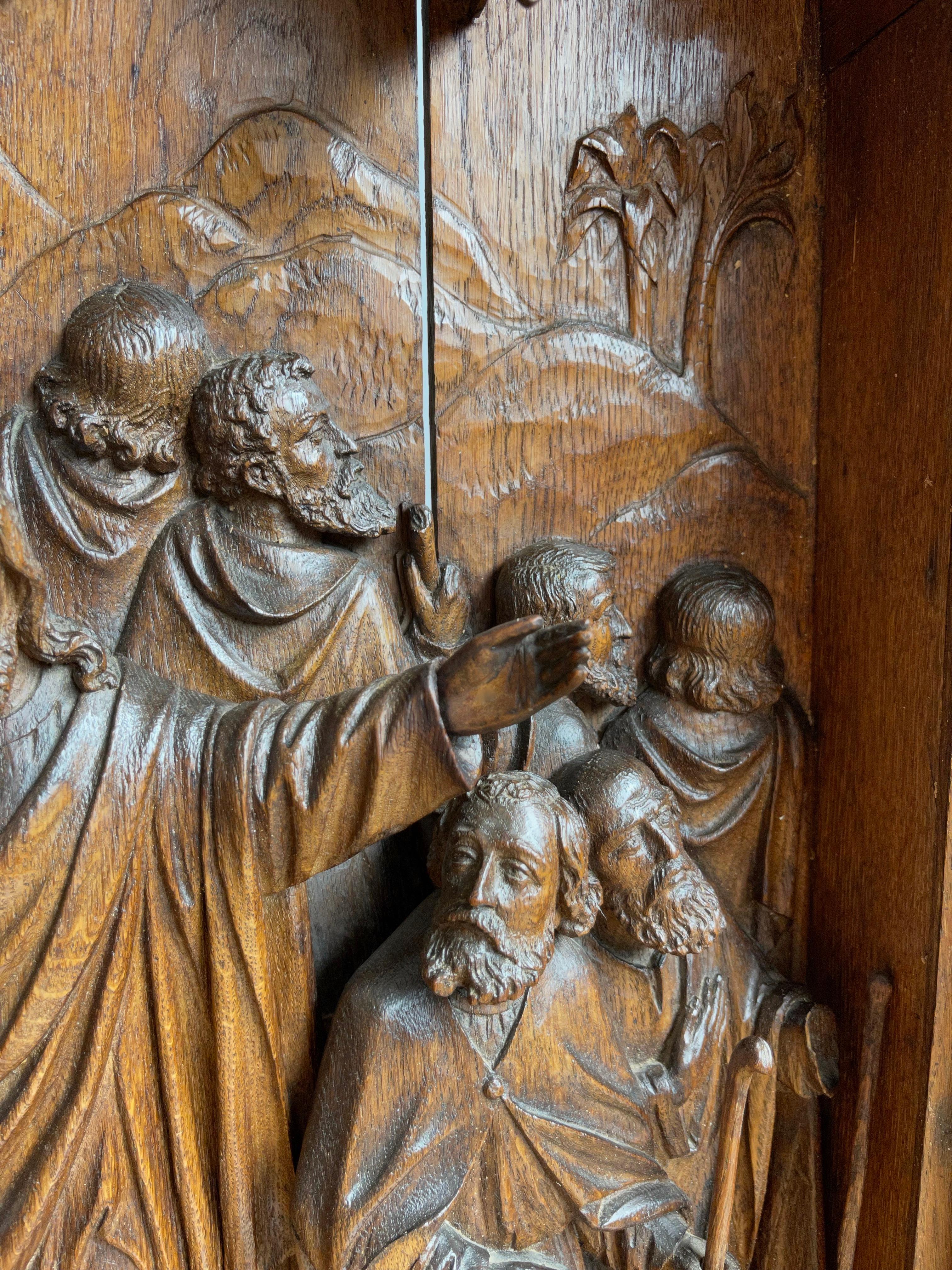 Antike, große, handgeschnitzte, gotische Kunsttafel aus Eichenholz, die Christus und 12 Aposteln darstellt im Angebot 9