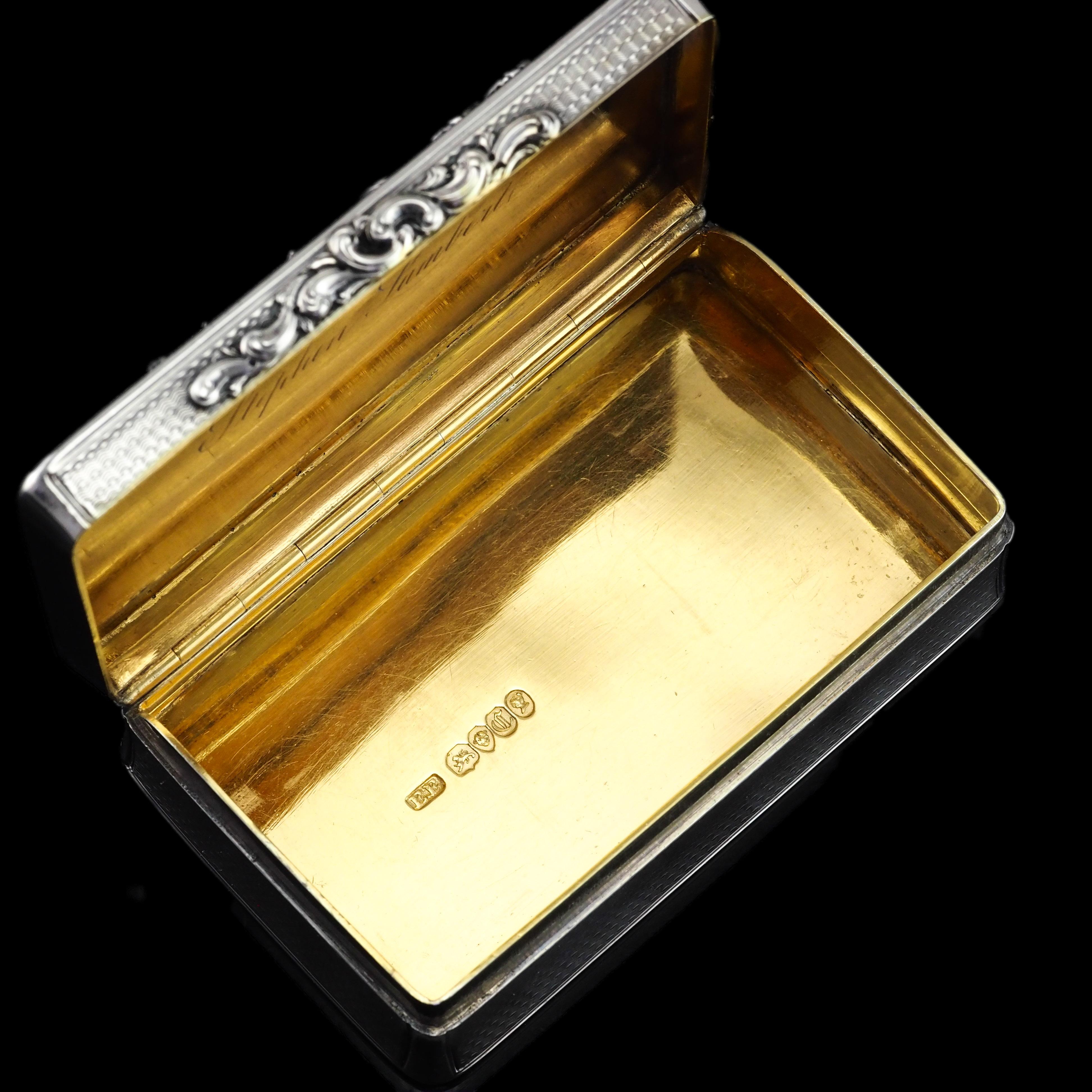 Antique Large & Heavy Solid Silver Snuff Box with Cast Acanthus Border - 1838 For Sale 1
