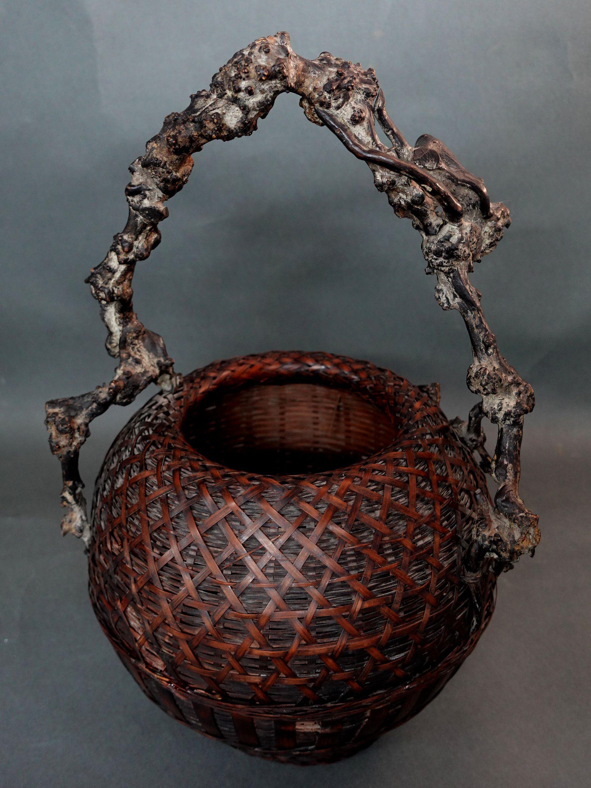 Hand-Crafted Antique Large Japanese Bamboo and Root Ikebana Basket For Sale