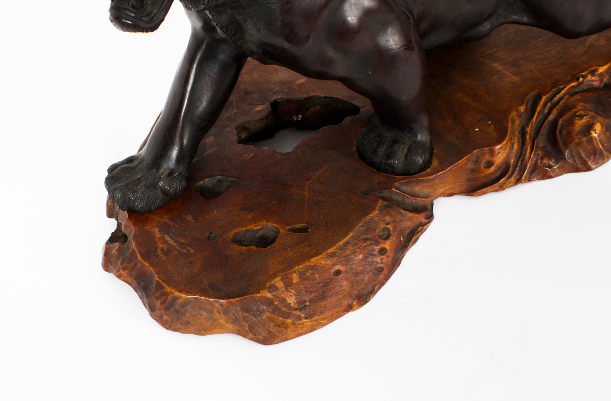 Antique Large Japanese Bronze Tiger Meiji Period 19th C In Good Condition In London, GB