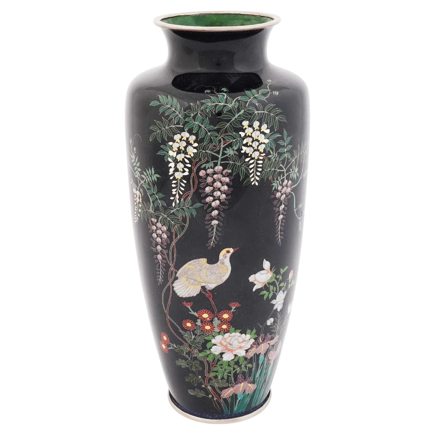 Antiguo Jarrón Japonés Grande de Alambre Cloisonné Esmaltado en venta