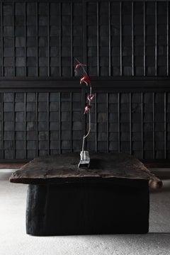 Antiker großer niedriger Tisch / Couchtisch / 19. Jahrhundert / Wabi-Sabi-Stil, primitiv