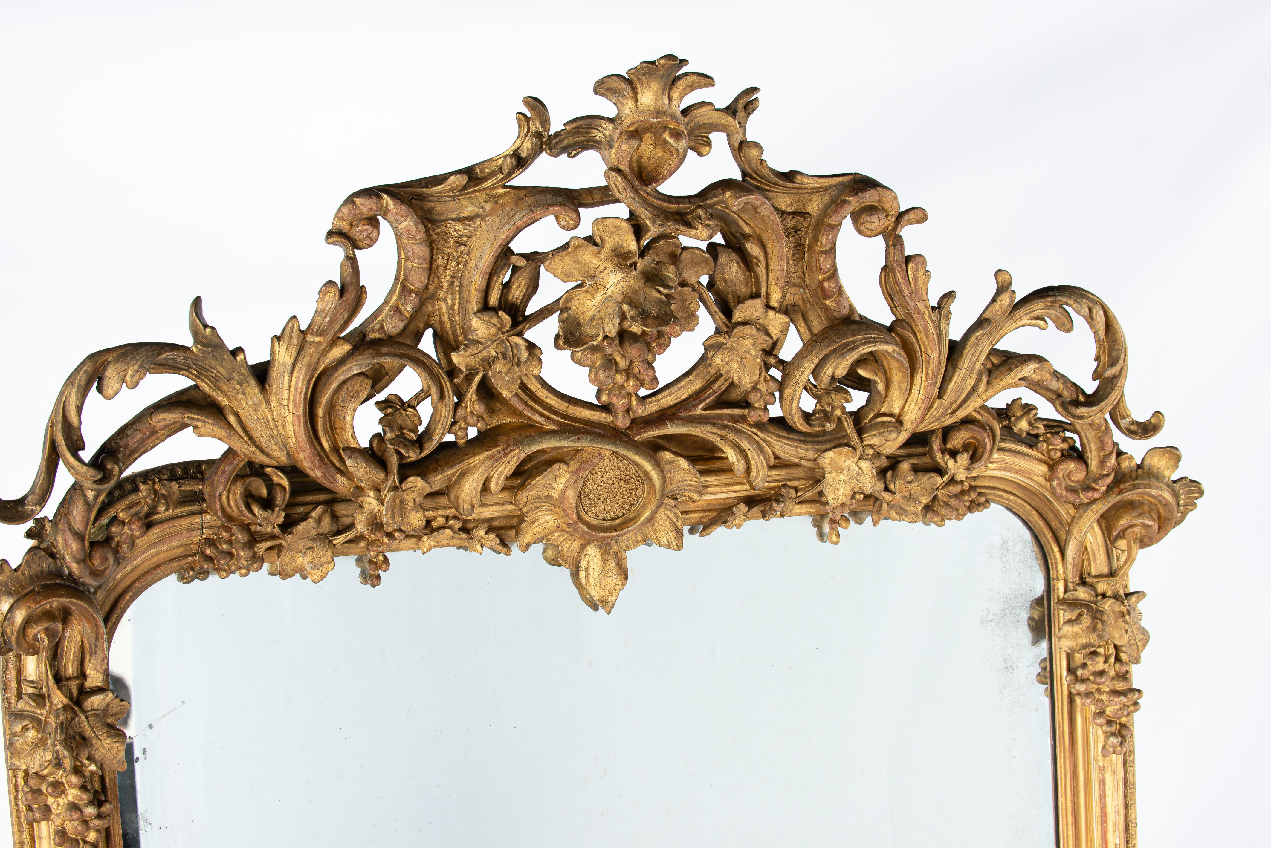 Antique Large Monumental gold leaf gilt French ornamented Louis Philippe Mirror  In Good Condition For Sale In Casteren, NL