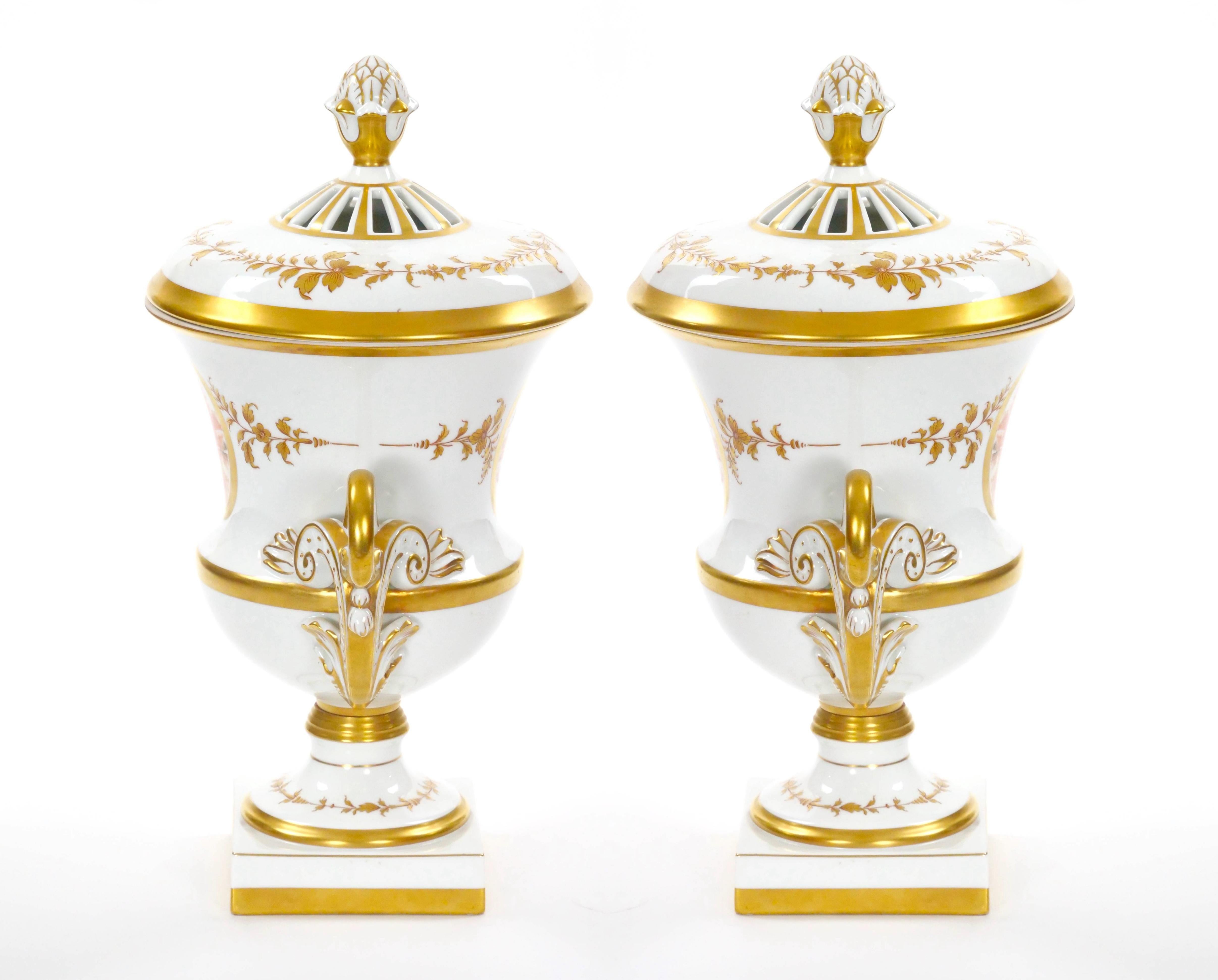 Regency Urna da centrotavola decorativa francese Old Paris, di grandi dimensioni. in vendita