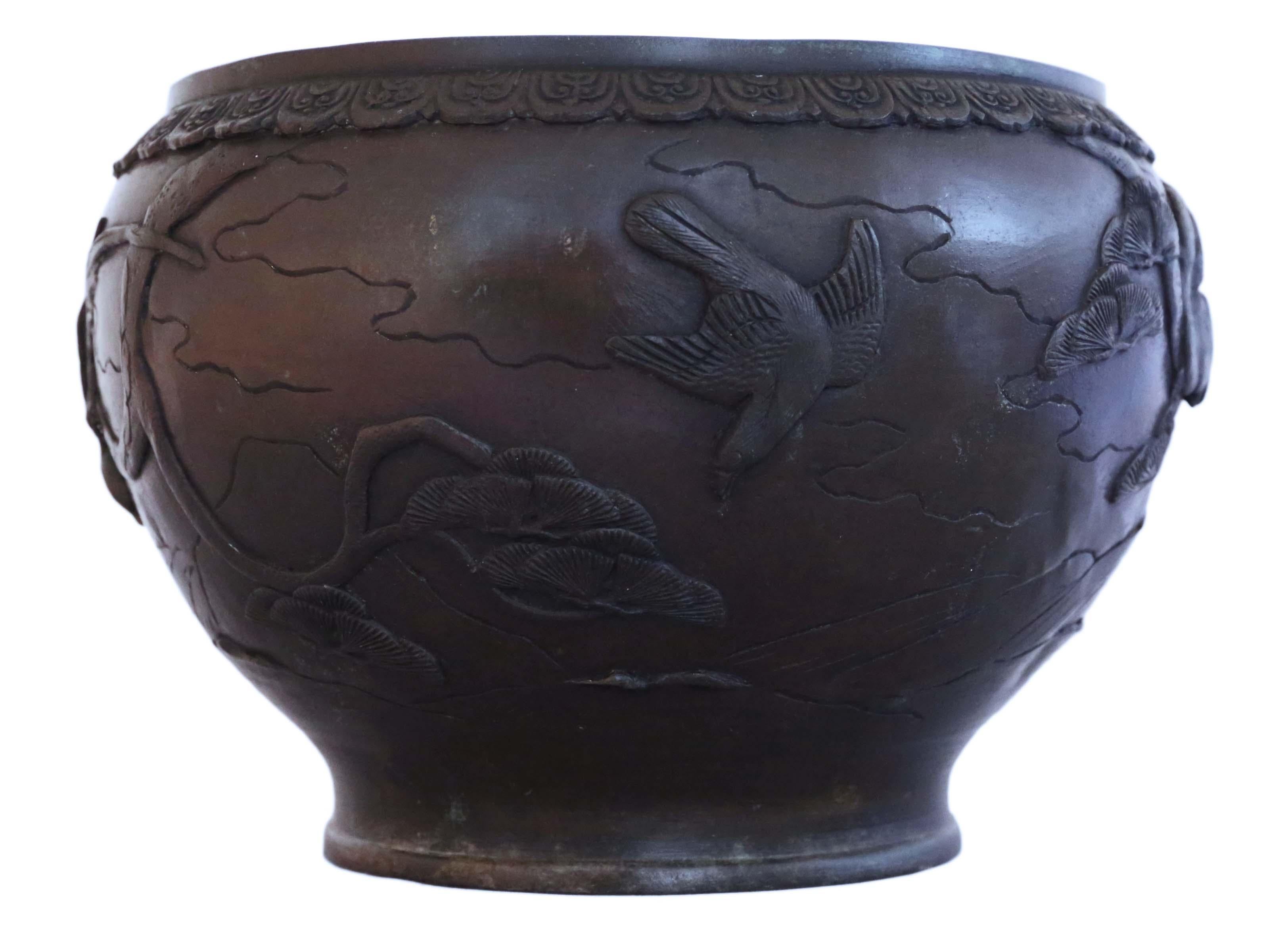 Antique Large Oriental Japanese Bronze Jardinière Planter Bowl Censor Meiji In Good Condition In Wisbech, Cambridgeshire