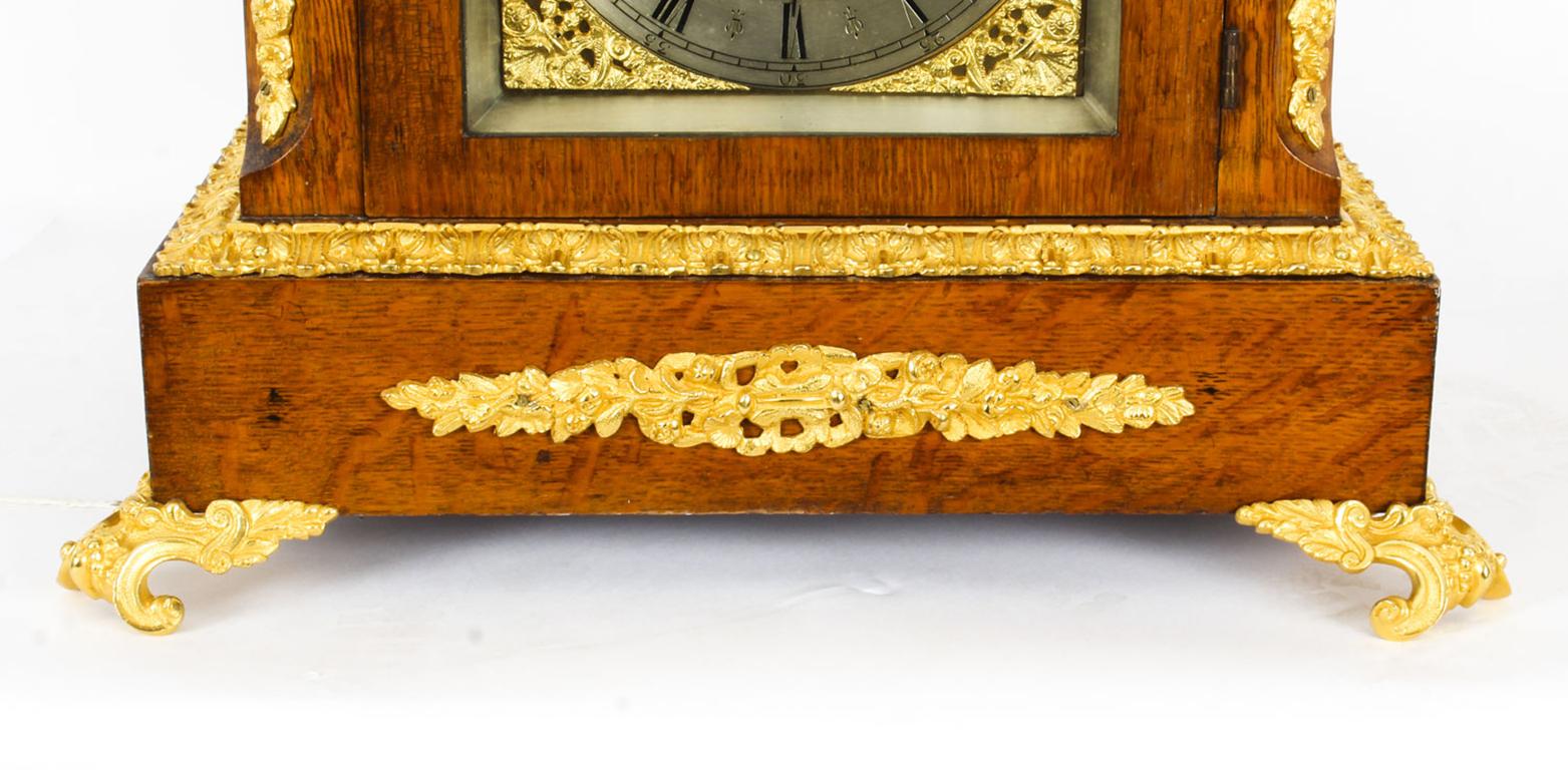 Antique Ormolu Mounted Oak Gilt Bronze Chiming Bracket Clock 19th Century 11