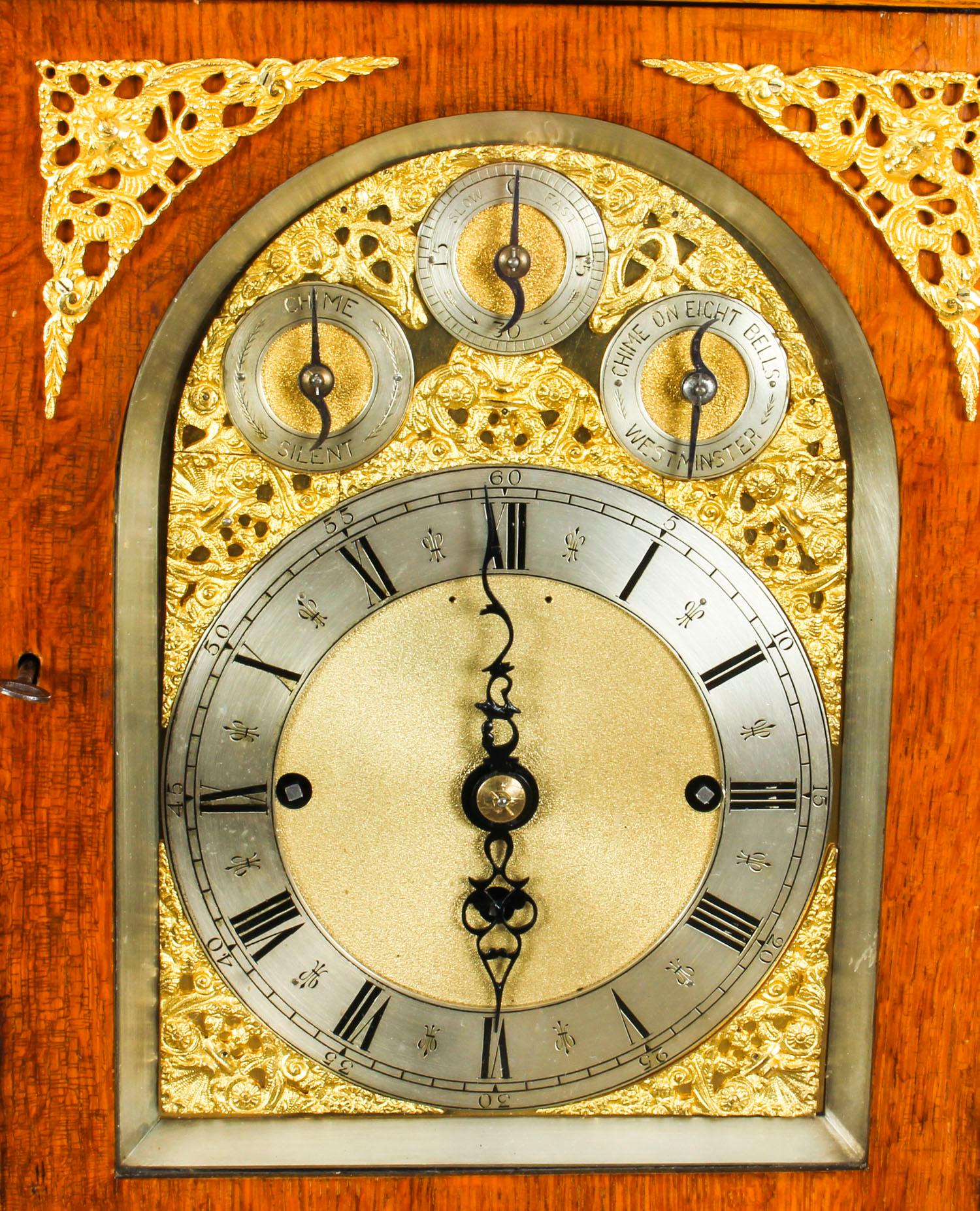 Antique Ormolu Mounted Oak Gilt Bronze Chiming Bracket Clock 19th Century 2