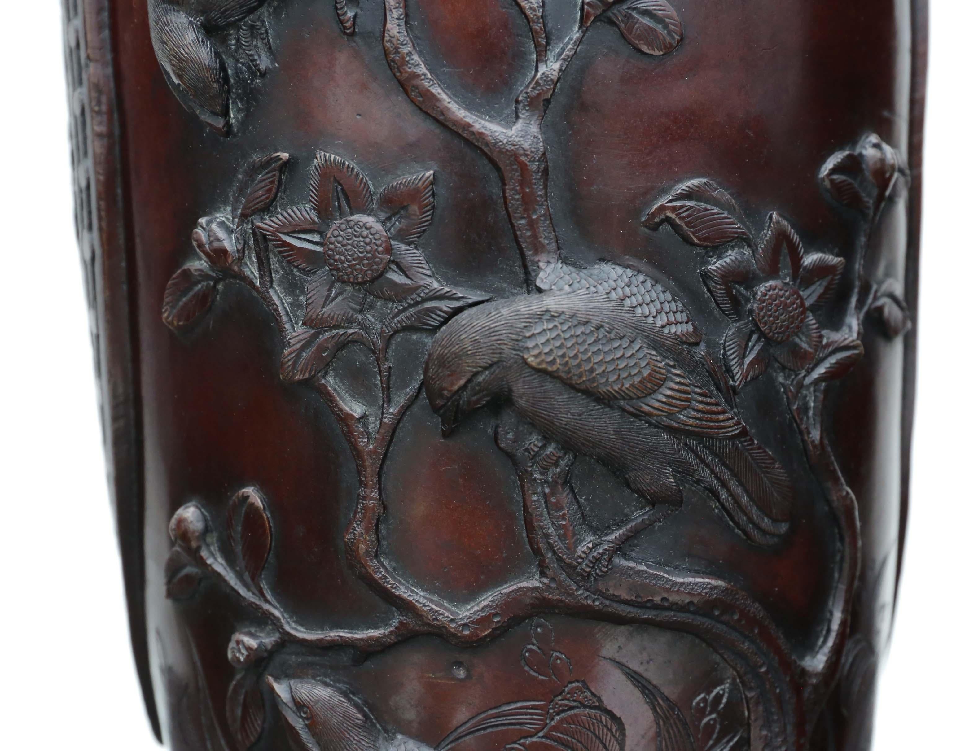 Antique Large Pair of 19th Century Japanese Bronze Vases Meiji Period 3