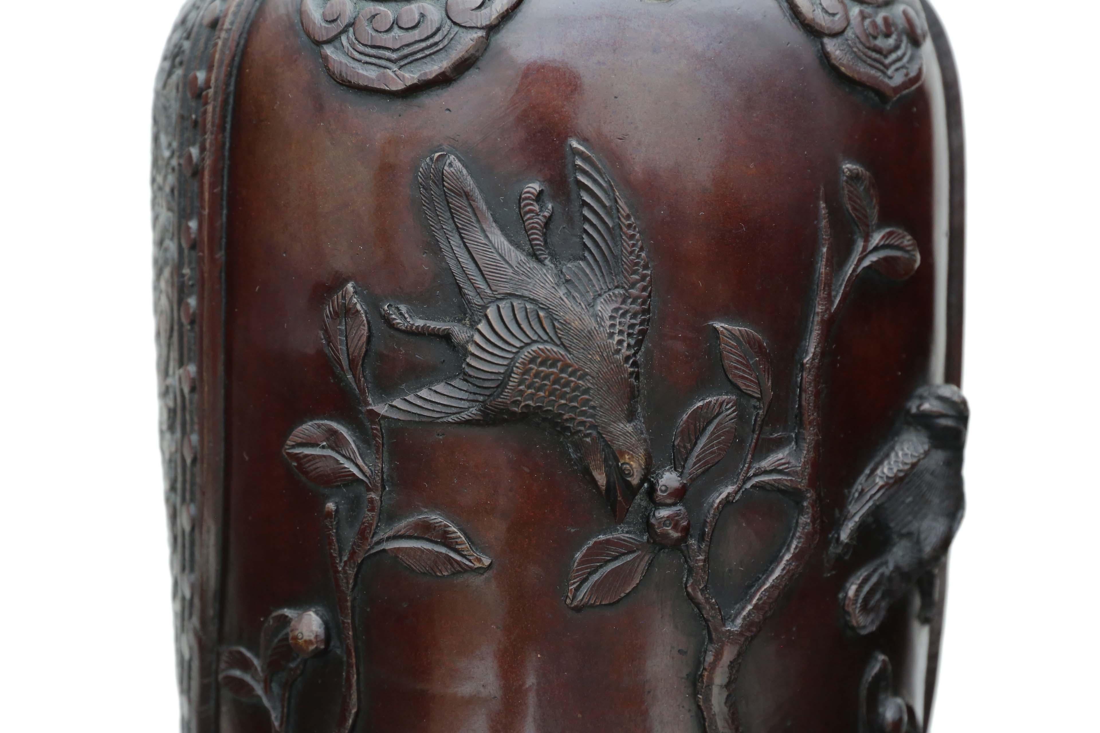 Antique Large Pair of 19th Century Japanese Bronze Vases Meiji Period 4