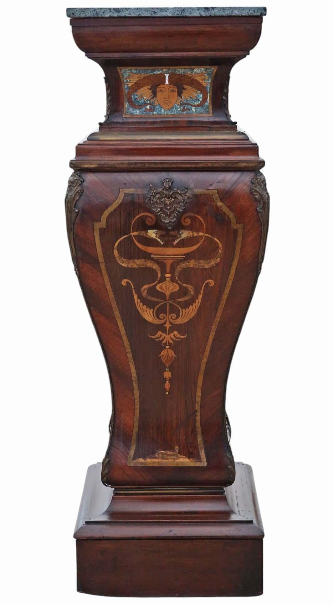 Paire de grandes tables de jardinière statue sur piédestal du 19ème siècle en vente 2