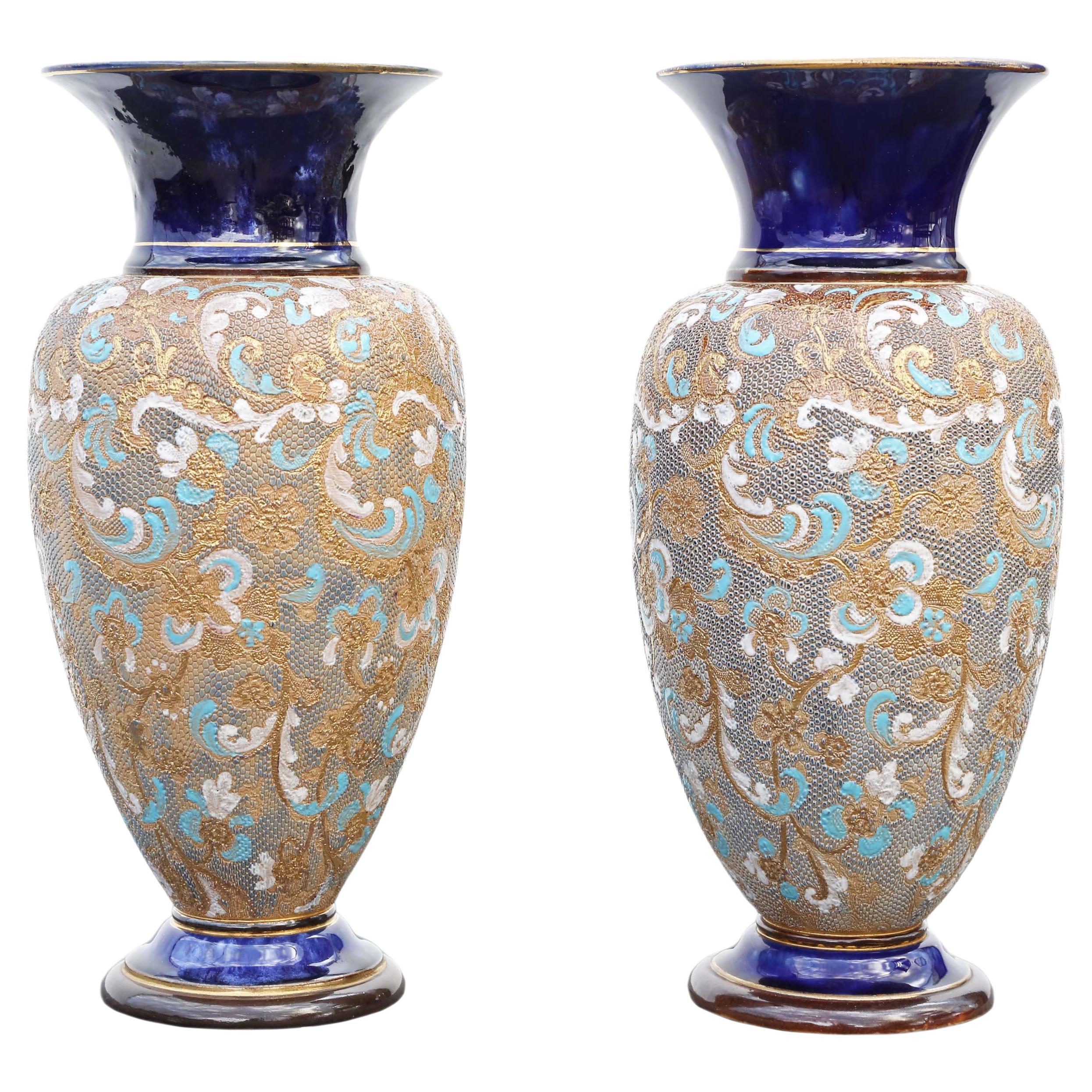 Grande paire de vases anciens Art Nouveau Royal Doulton Slater