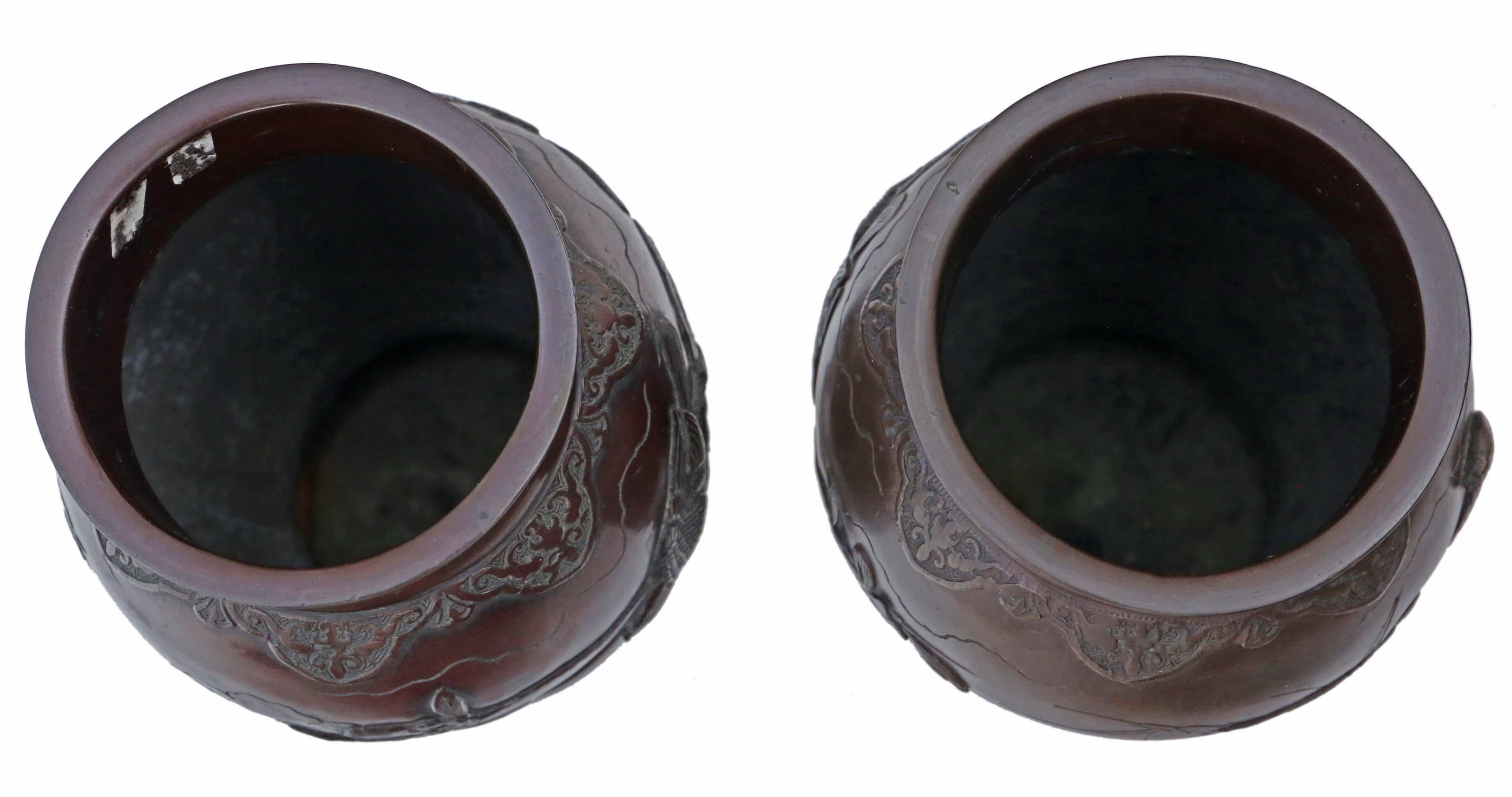 Bronzo Antica coppia di vasi di bronzo giapponesi di alta qualità del XIX secolo Meiji Peri in vendita