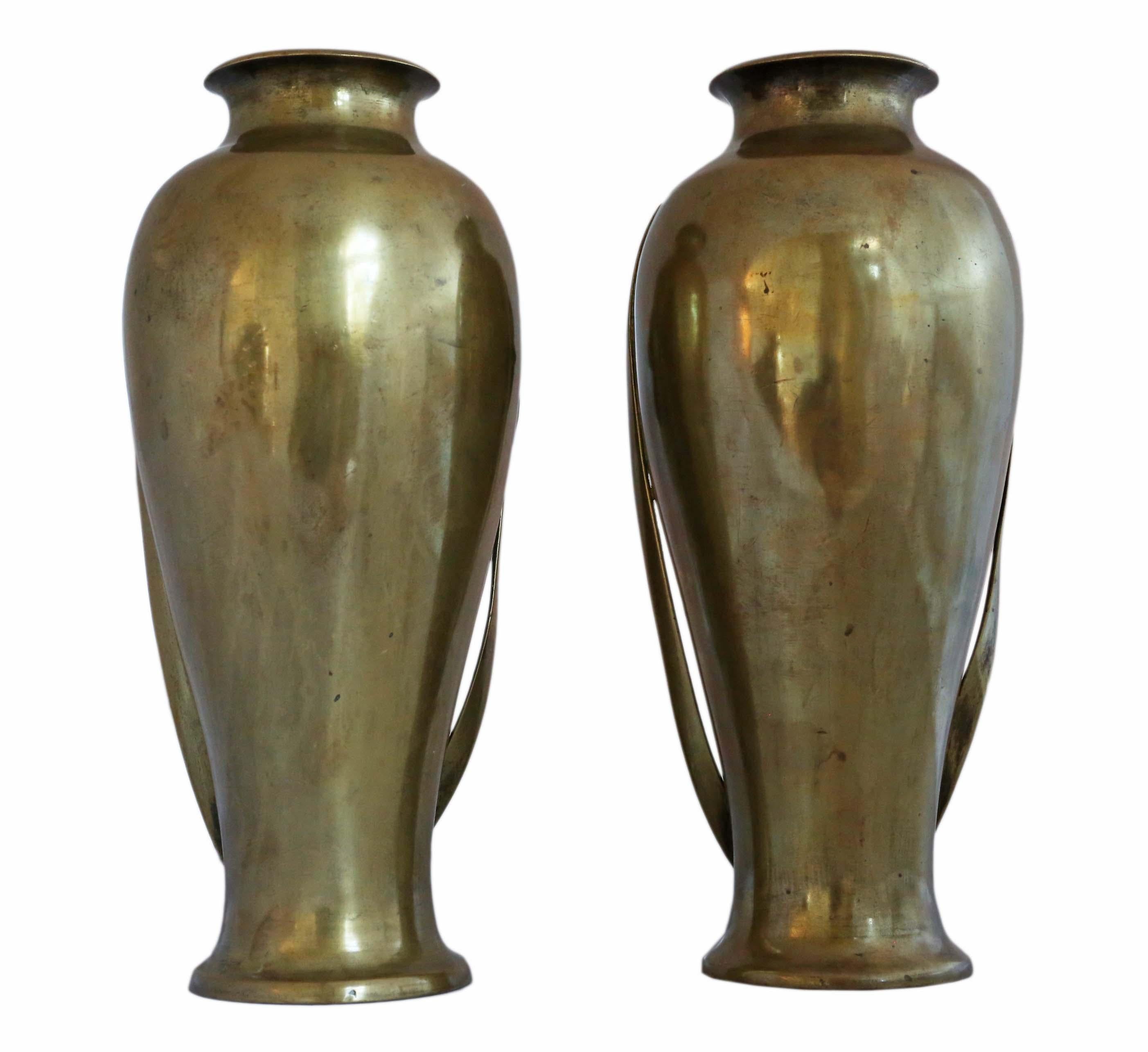 Antique Large Pair of Fine Quality Japanese Bronze Vases Meiji Period, C1910 In Good Condition In Wisbech, Cambridgeshire