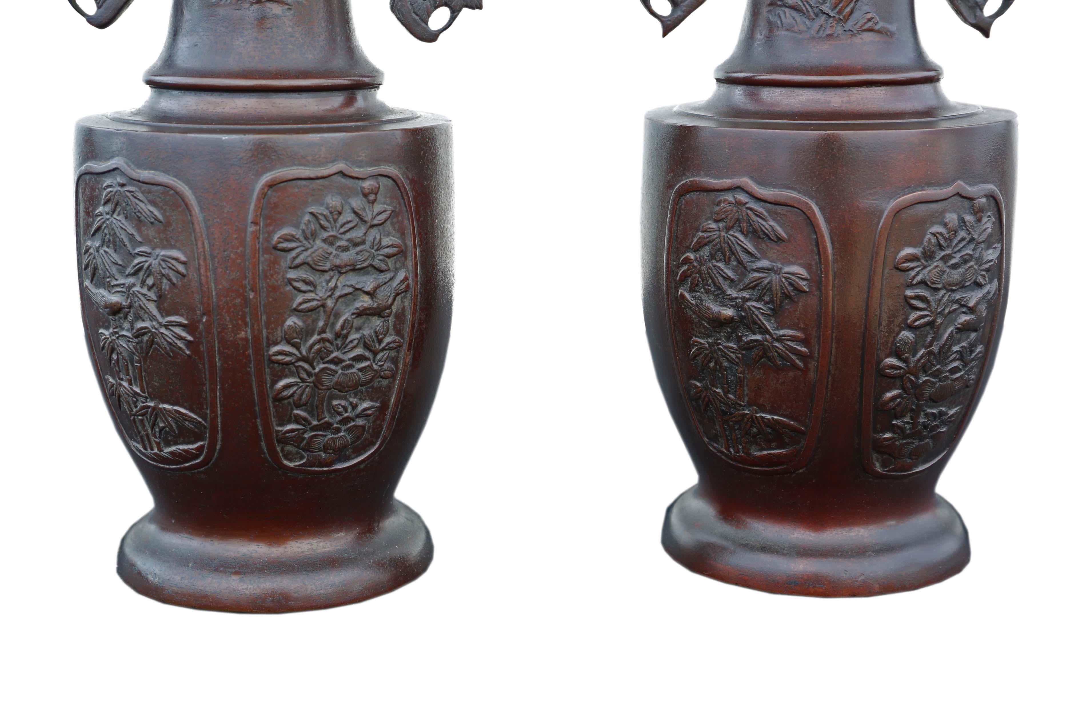 Antique Large Pair of Japanese Bronze Vases Meiji Period, 19th Century In Good Condition In Wisbech, Cambridgeshire