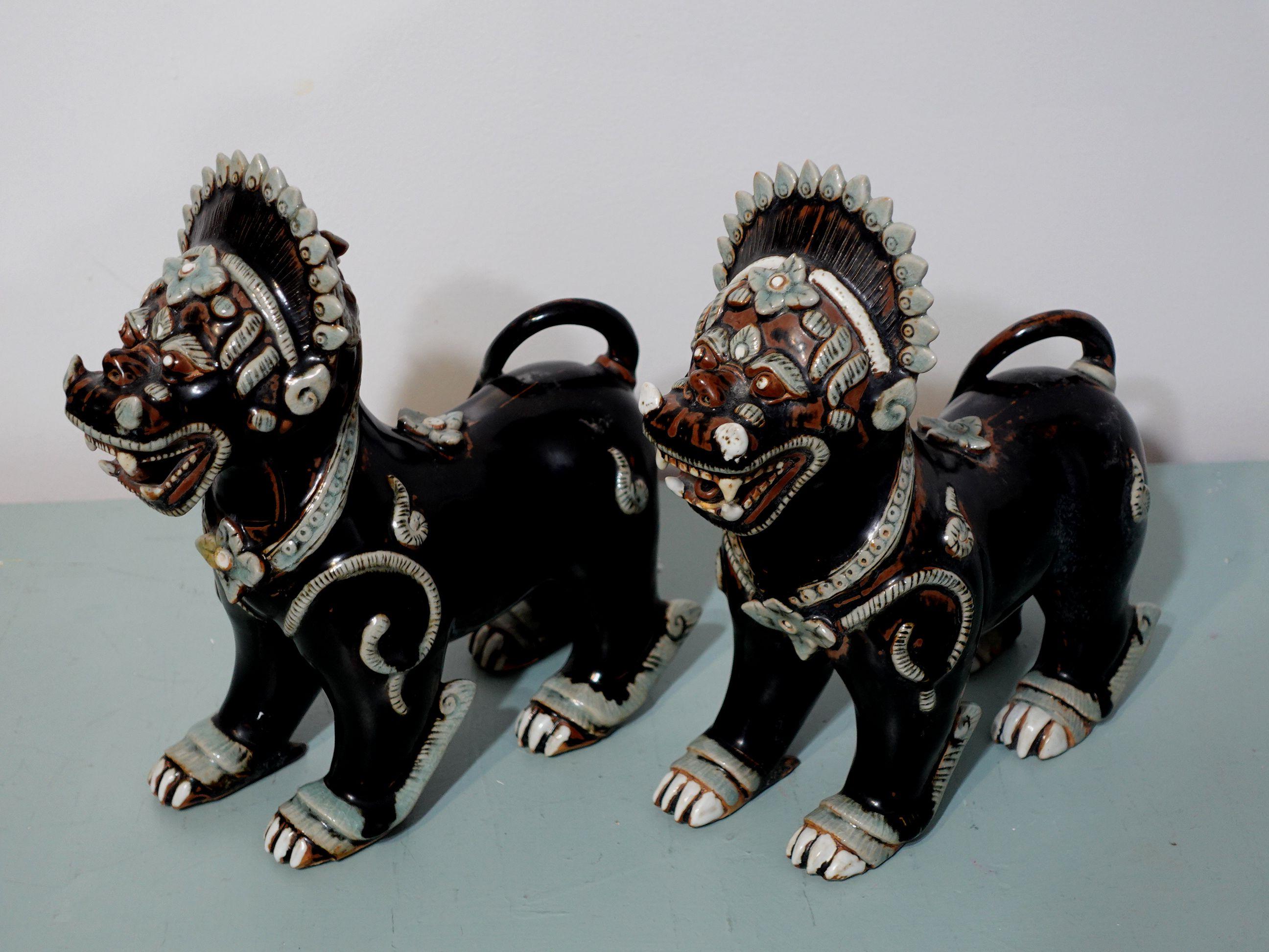 Antique Large Pair of Porcelain Noire Glaze Foo Lions/Dogs 3