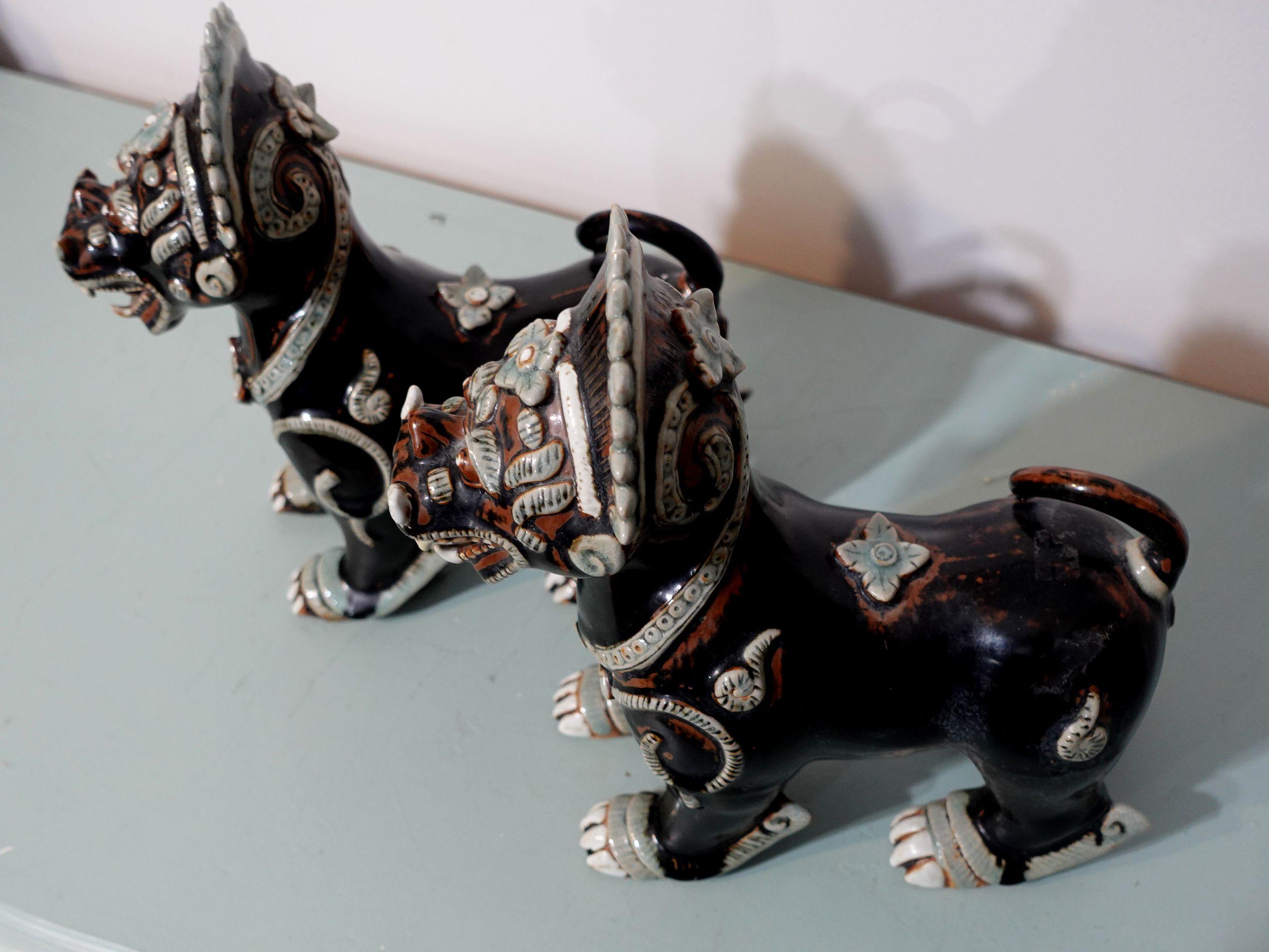 Antique Large Pair of Porcelain Noire Glaze Foo Lions/Dogs 5