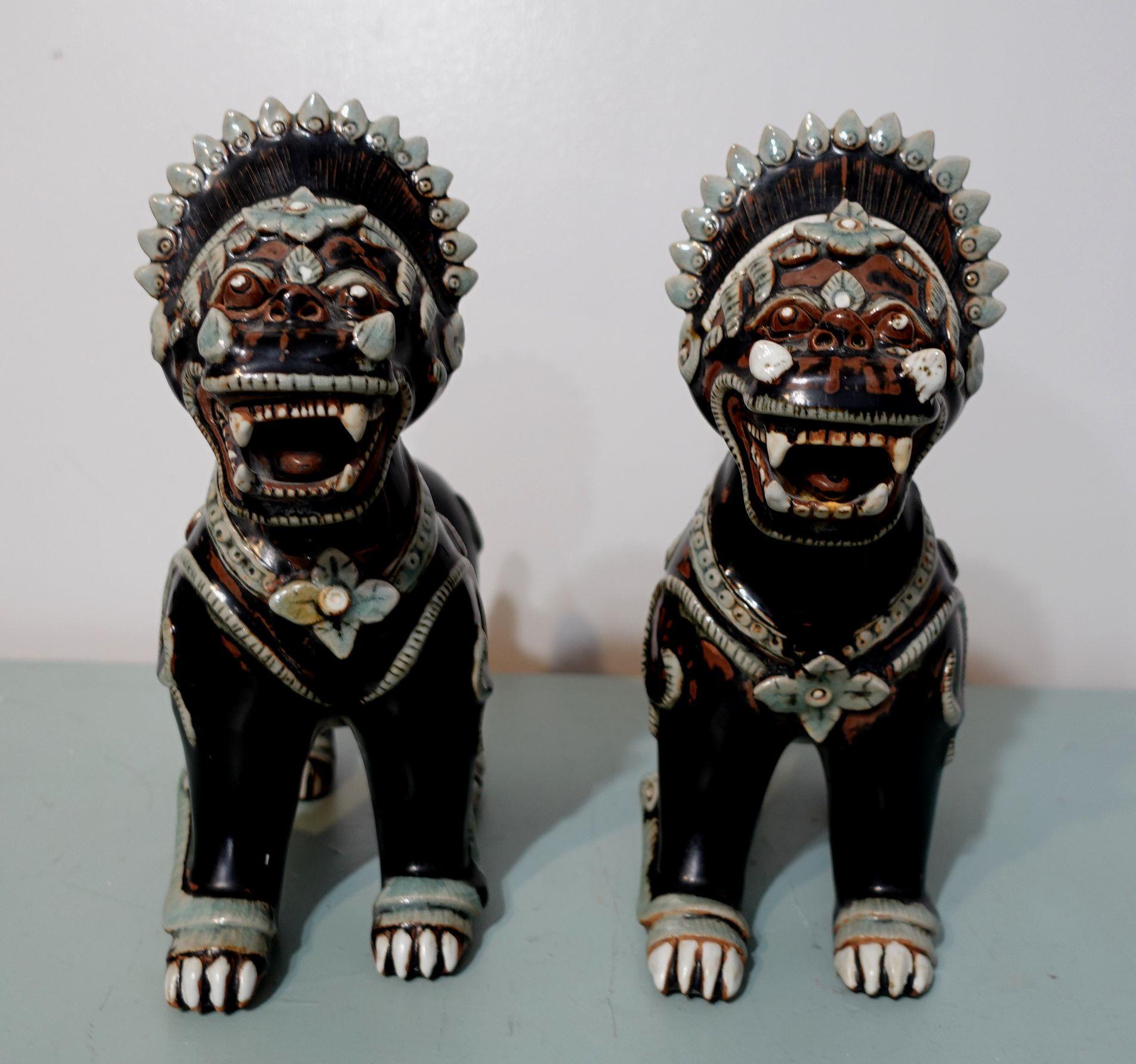 Antique Large Pair of Porcelain Noire Glaze Foo Lions/Dogs In Excellent Condition In Norton, MA